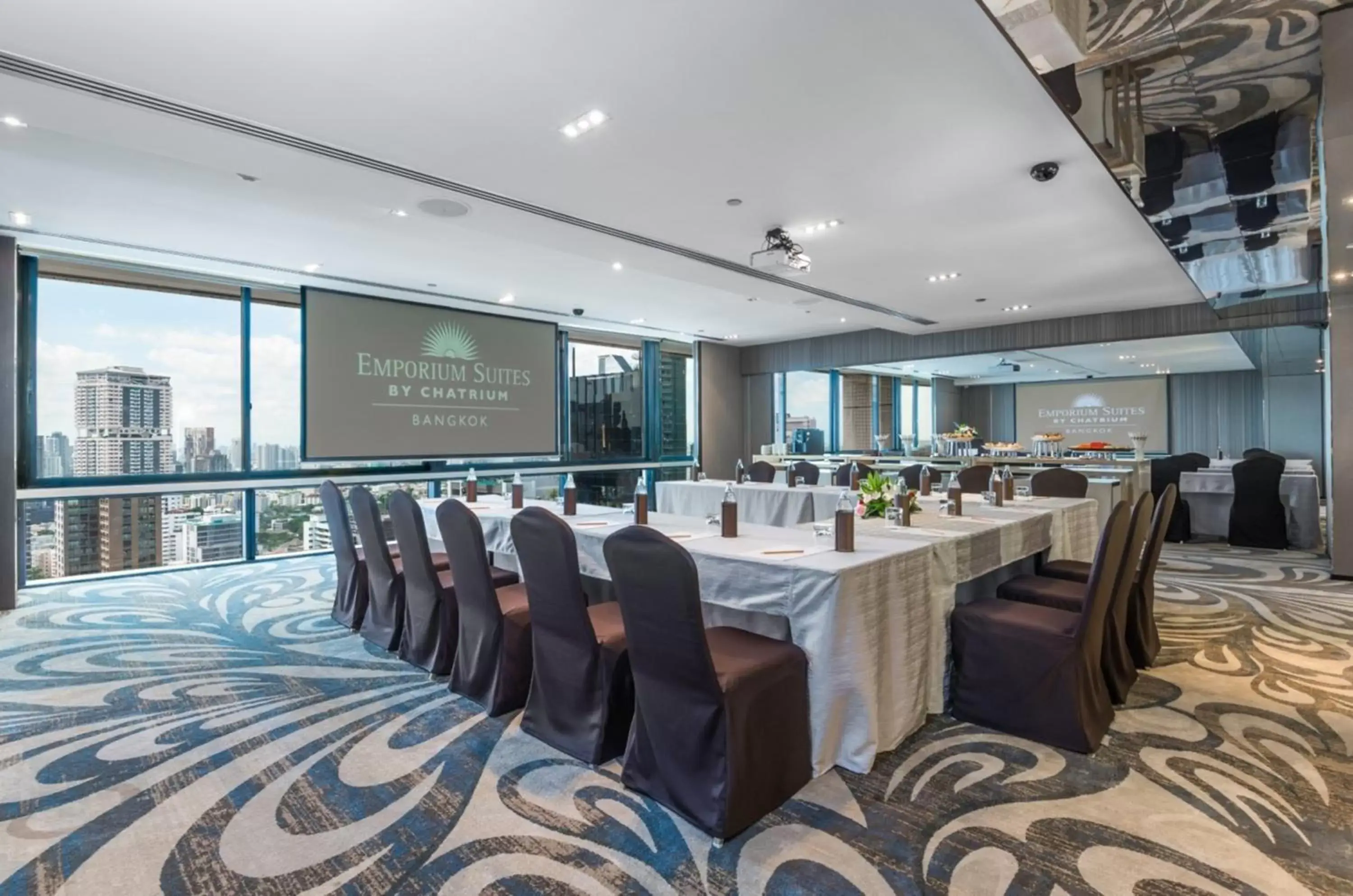 Meeting/conference room in Emporium Suites by Chatrium