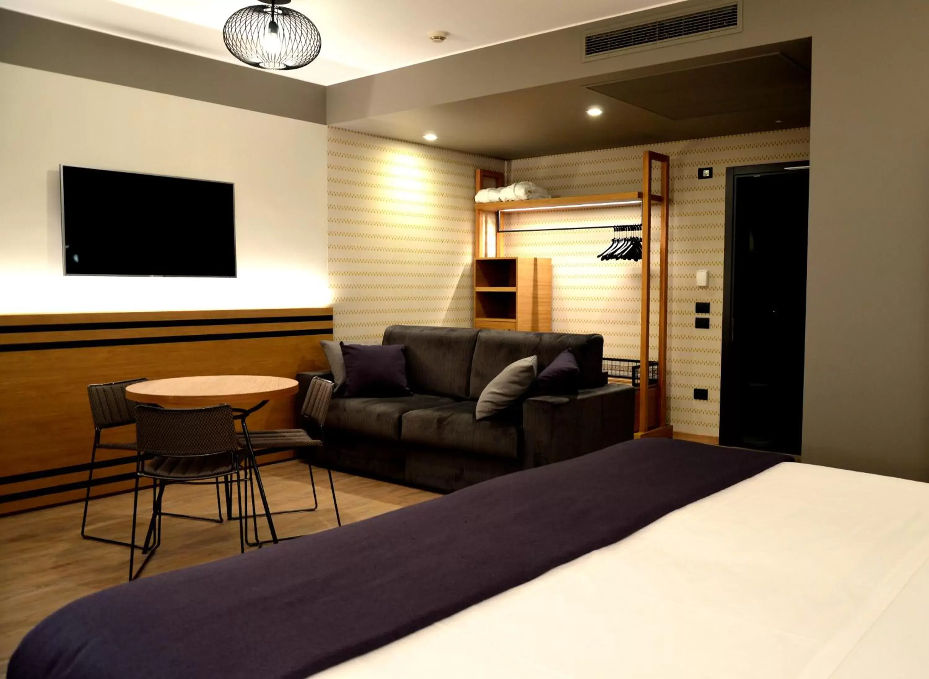 TV and multimedia, Seating Area in Best Western Plus Soave Hotel