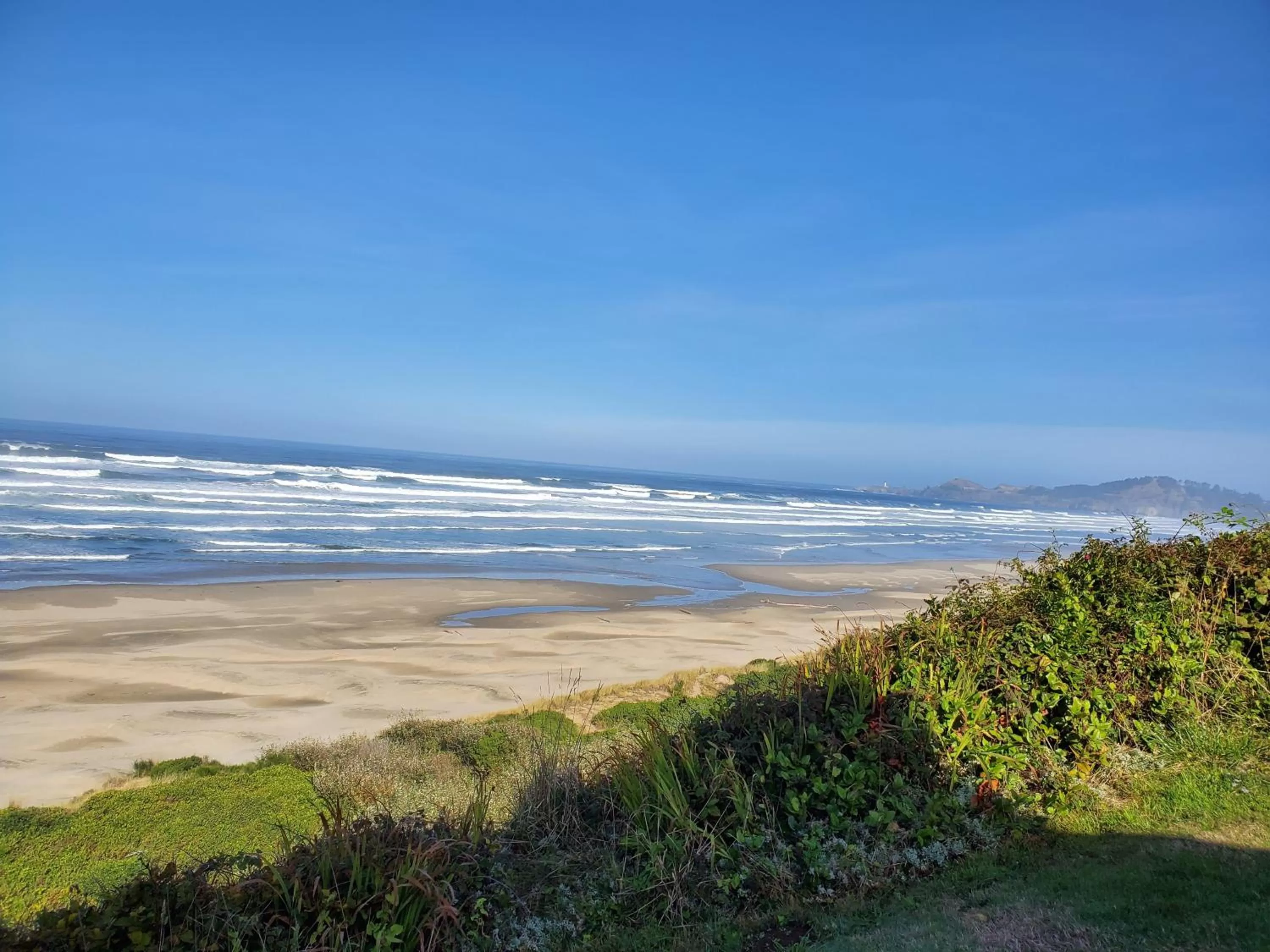 Day in Nye Beach Cottages