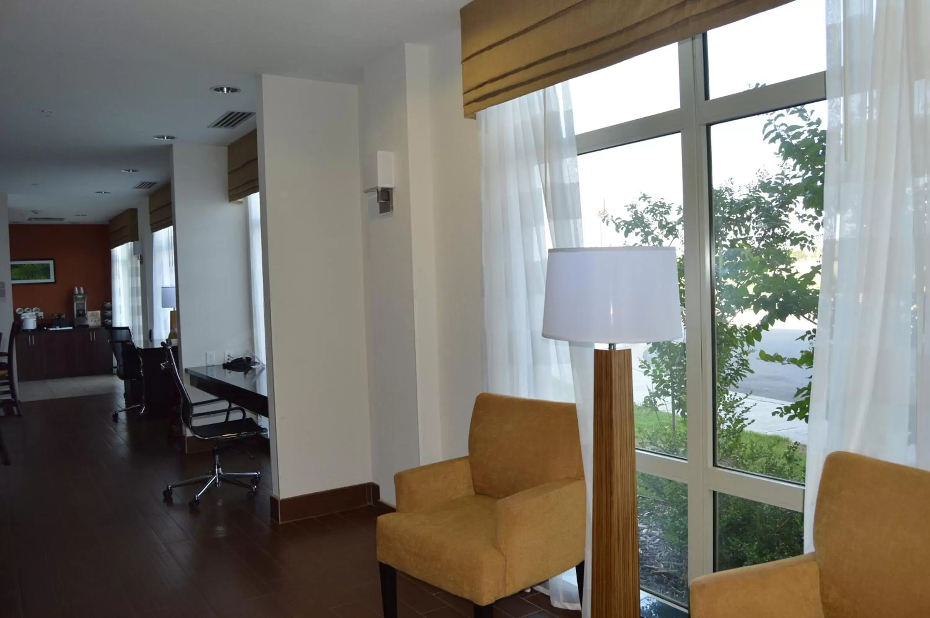 Lobby or reception, Seating Area in Sleep Inn & Suites Elk City