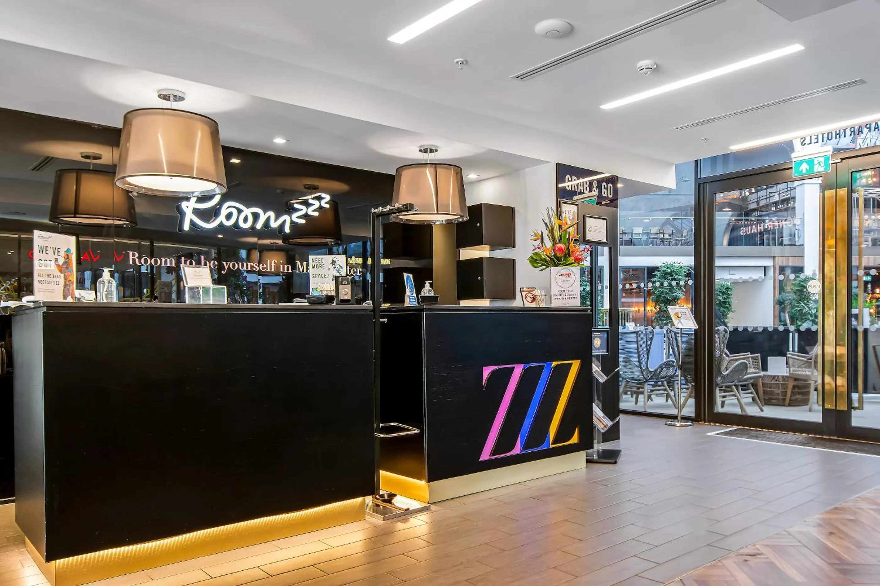 Lobby or reception in Roomzzz Manchester Victoria