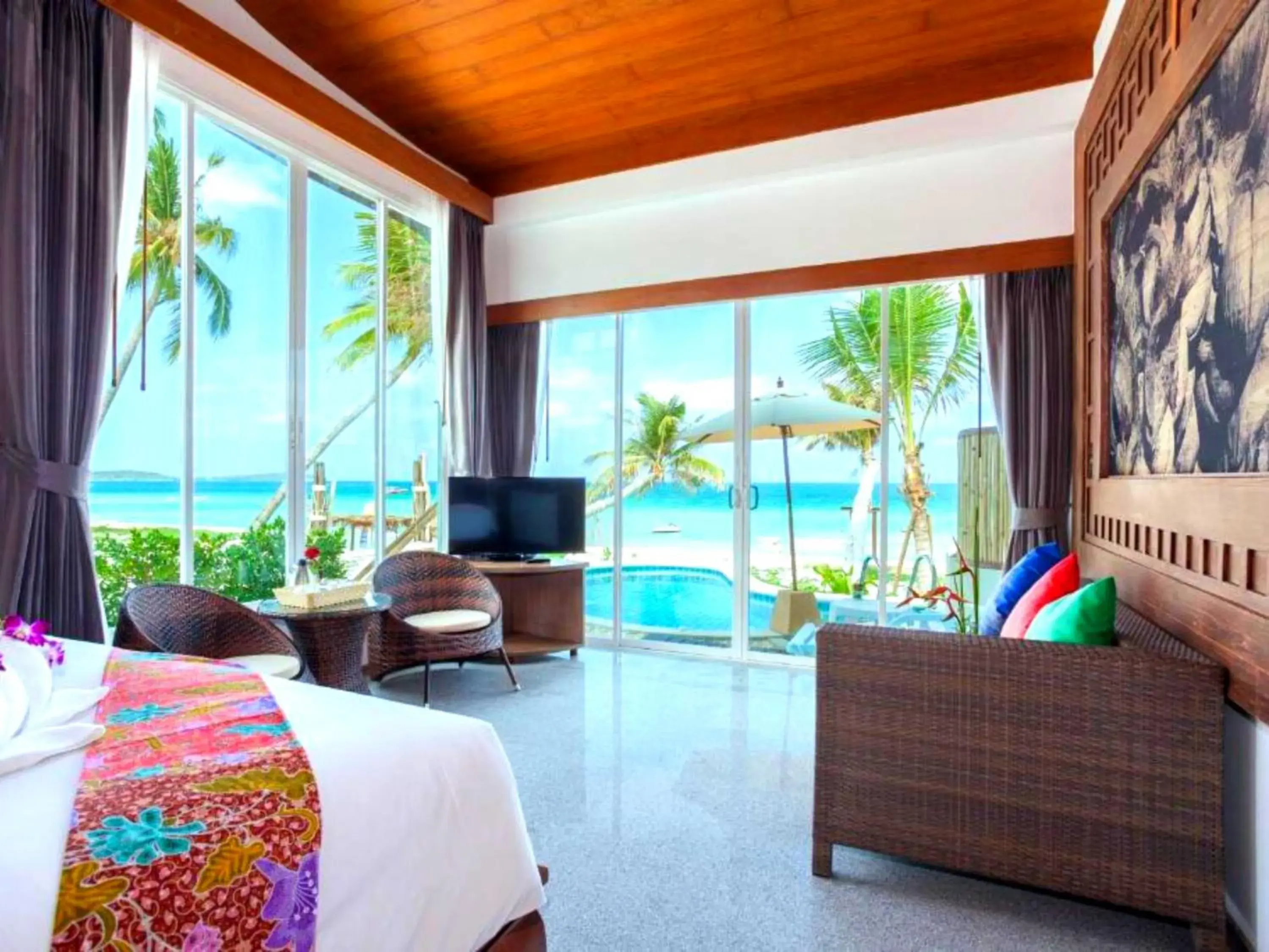 Luxury Beachfront Pool Villa in The Samui Beach Resort - SHA Plus Certified