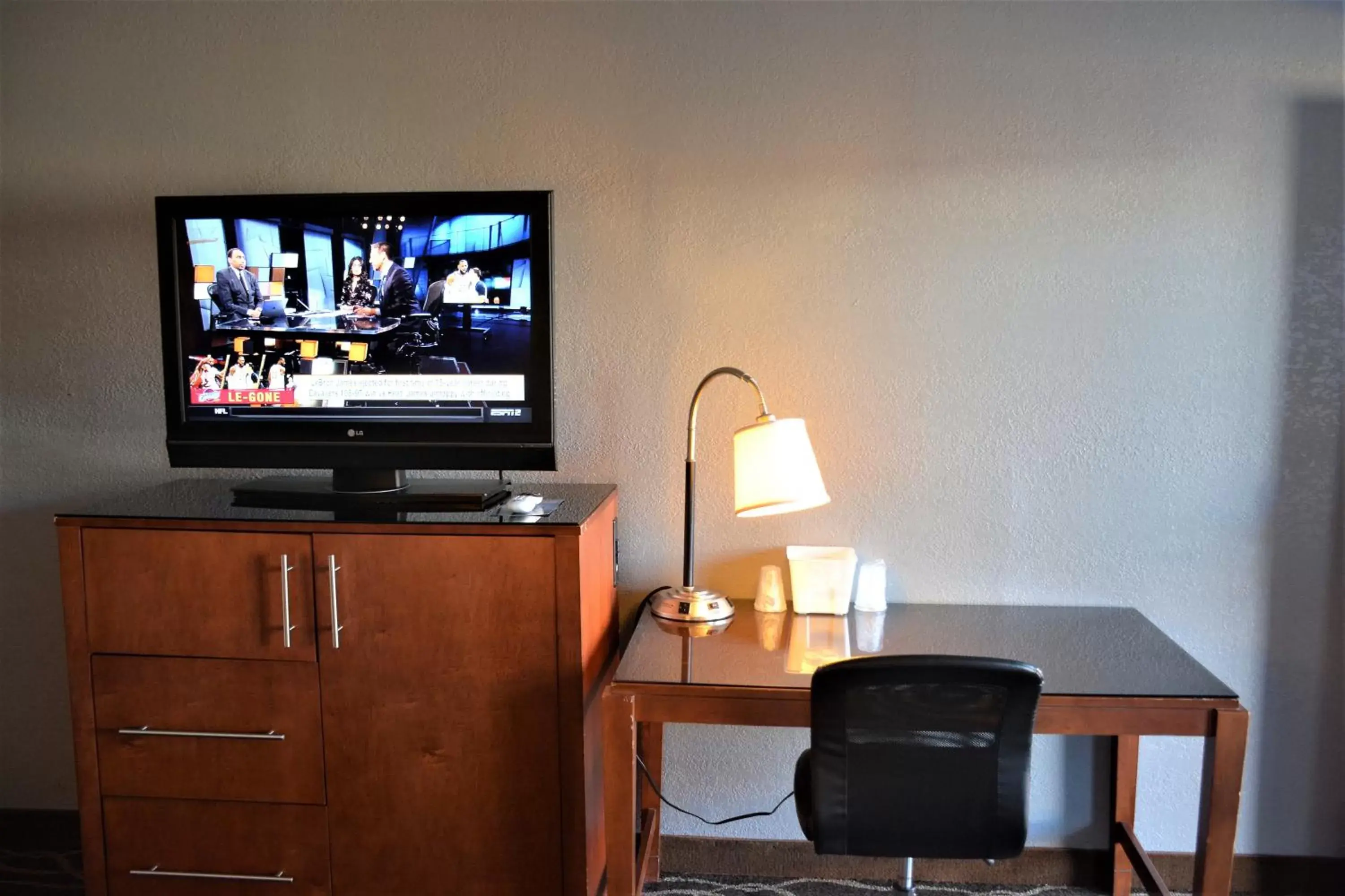 TV/Entertainment Center in Travelodge by Wyndham Walterboro