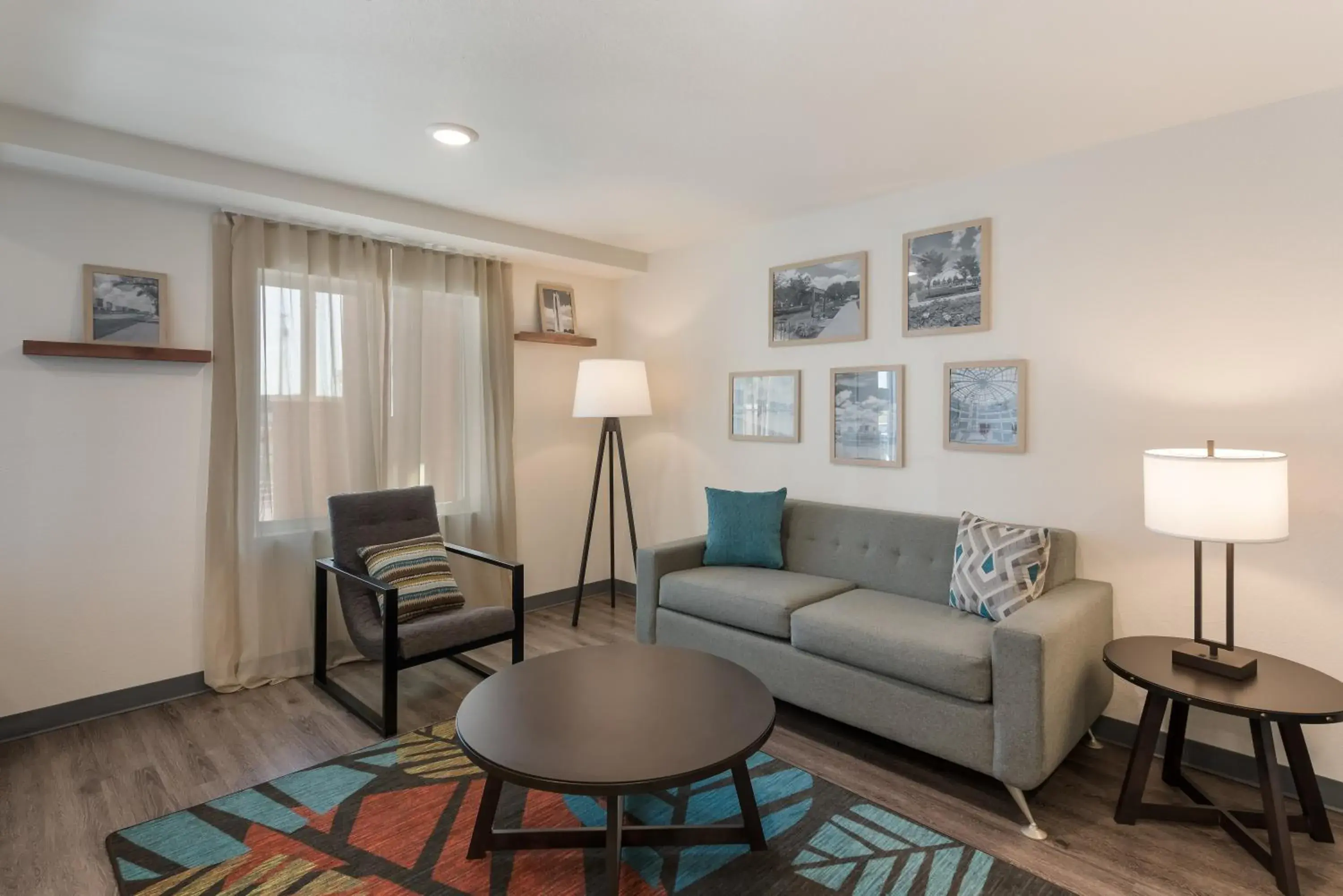 Seating Area in WoodSpring Suites Dayton North