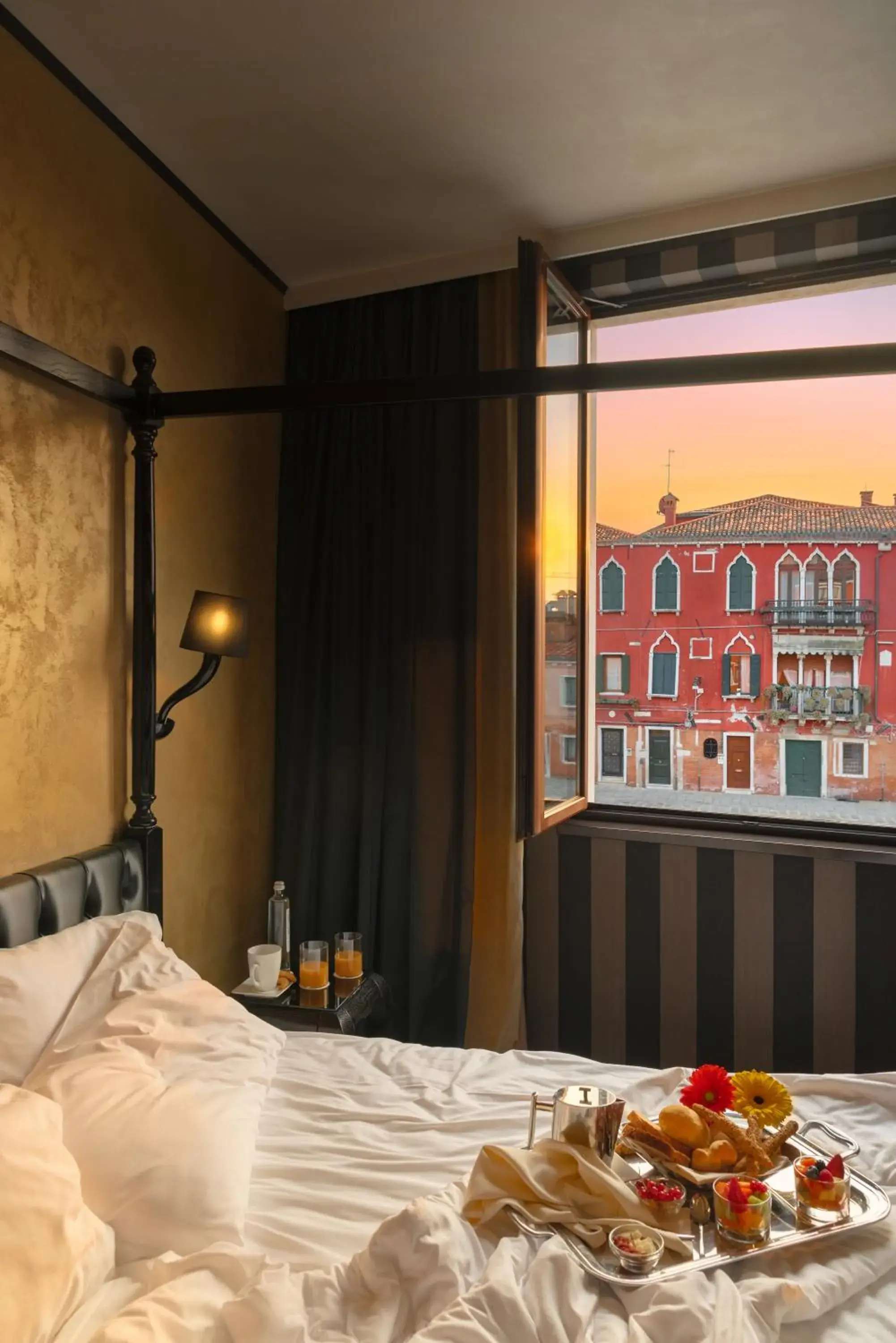 Sea view in Carnival Palace - Venice Collection