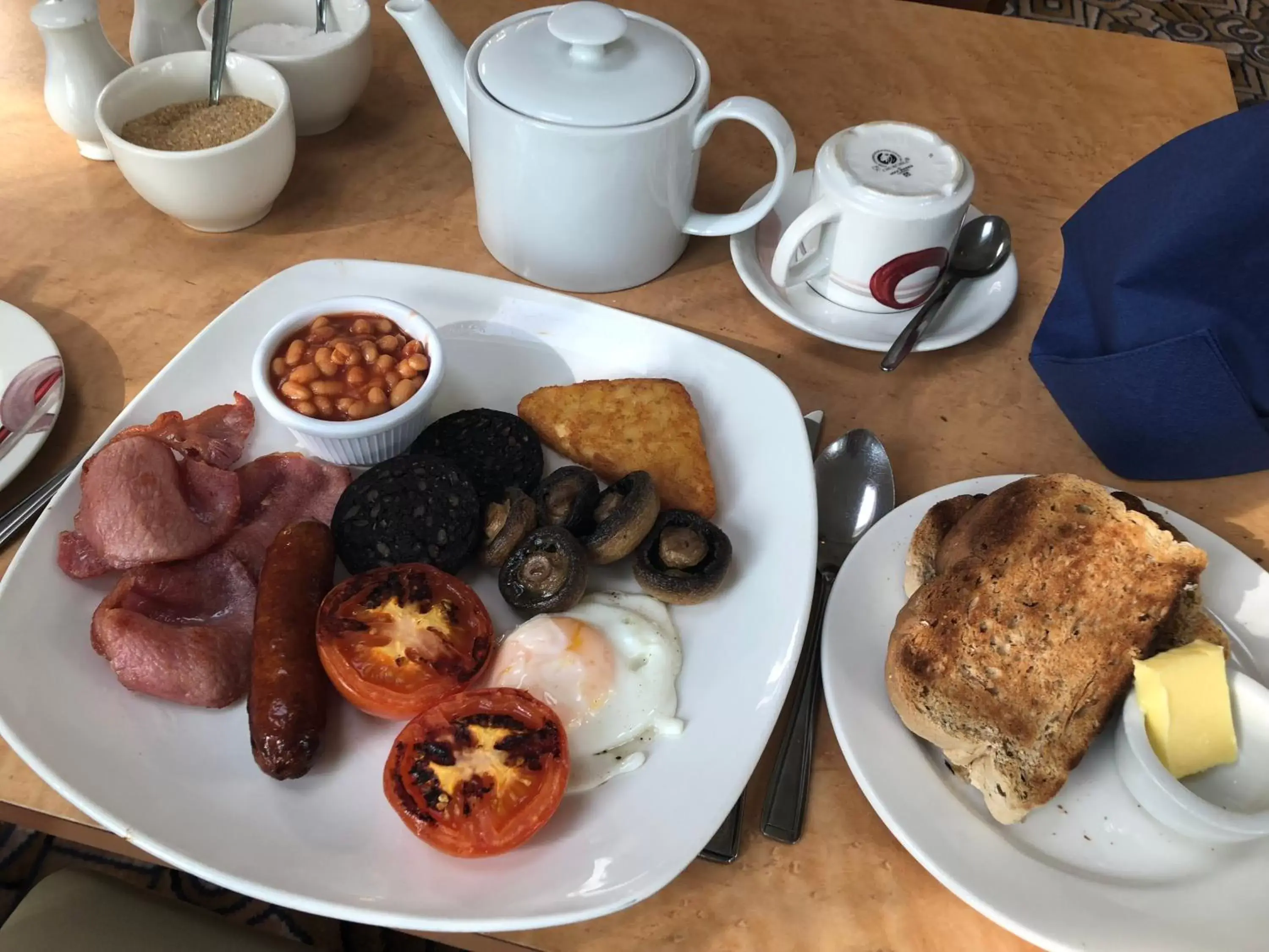 English/Irish breakfast in Calf's Head Hotel