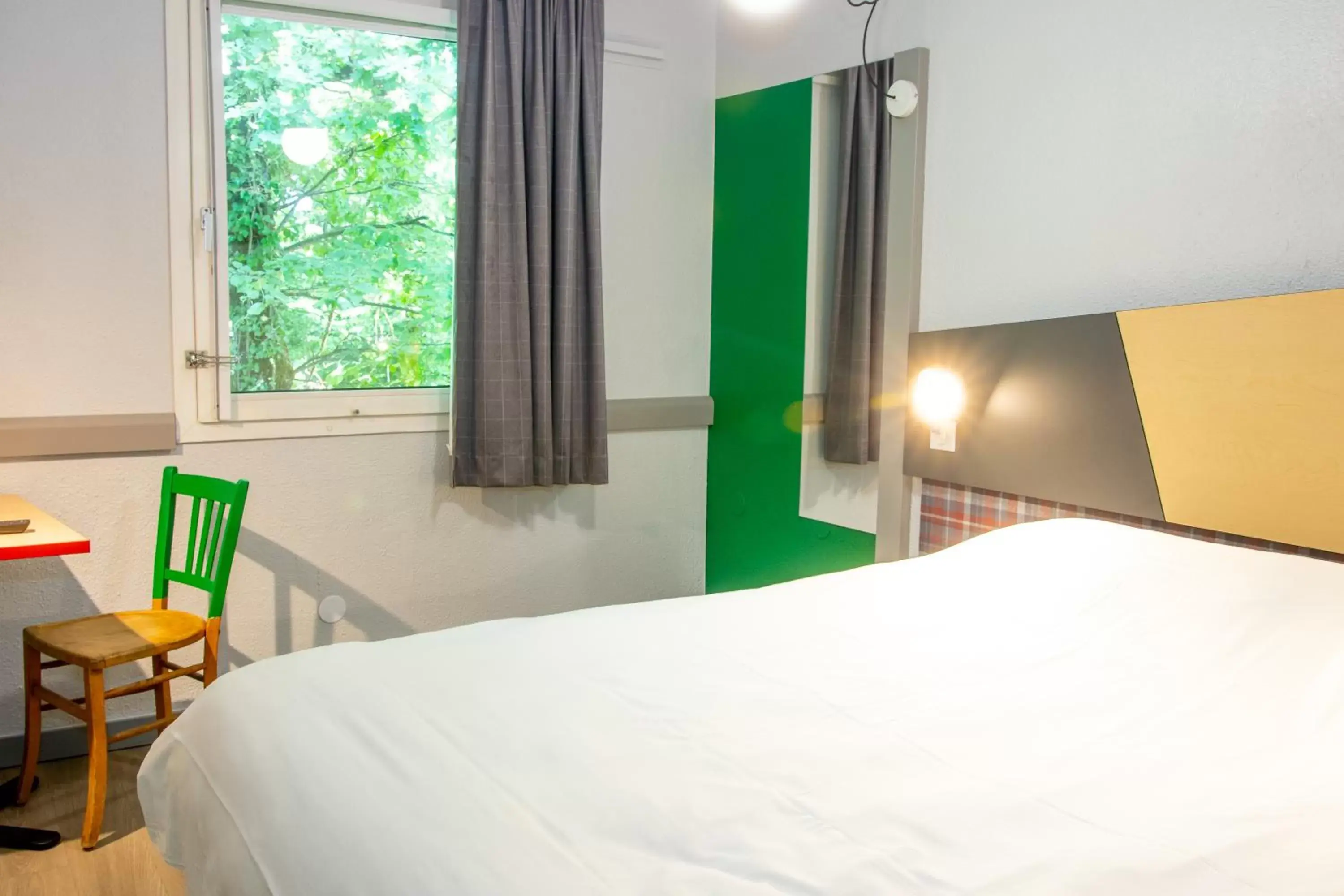 Bed in Greet Annecy Cran Gevrier By Accor