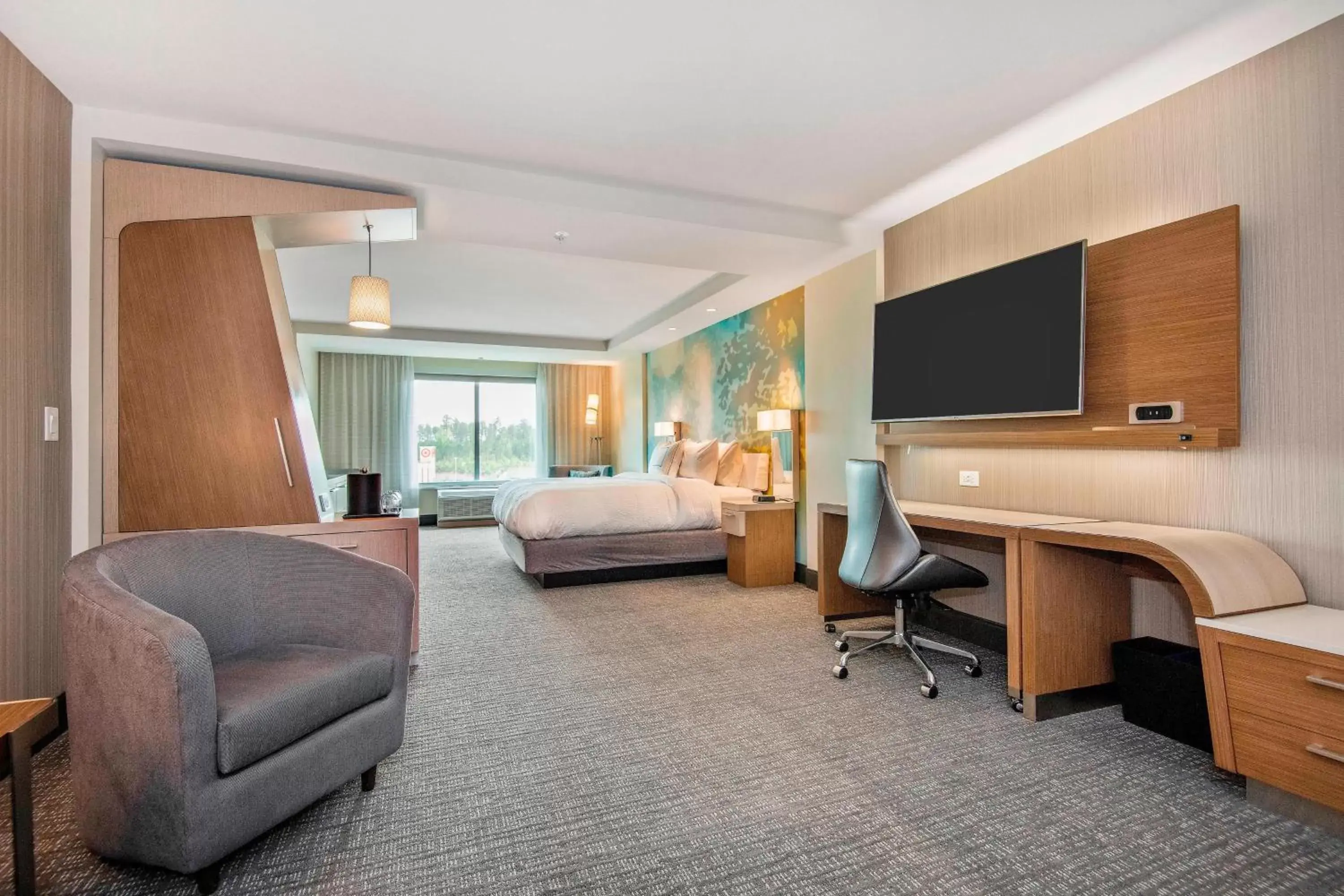 Bedroom, Seating Area in Courtyard by Marriott Raleigh Cary/Parkside Town Commons