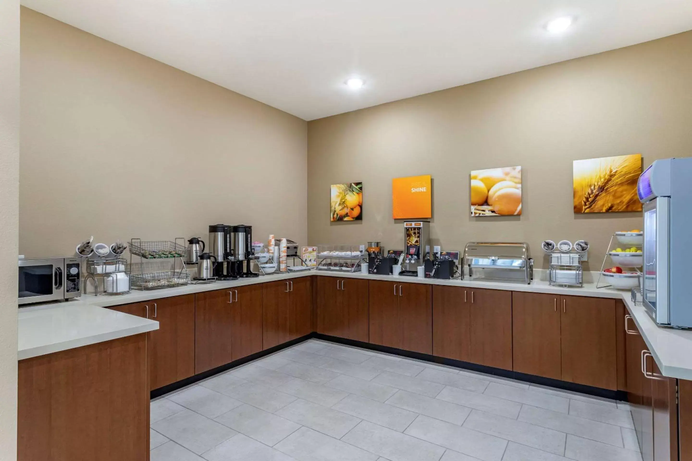 Restaurant/places to eat in Comfort Inn & Suites Waller Restaurant/places to eat in Comfort Inn & Suites Waller