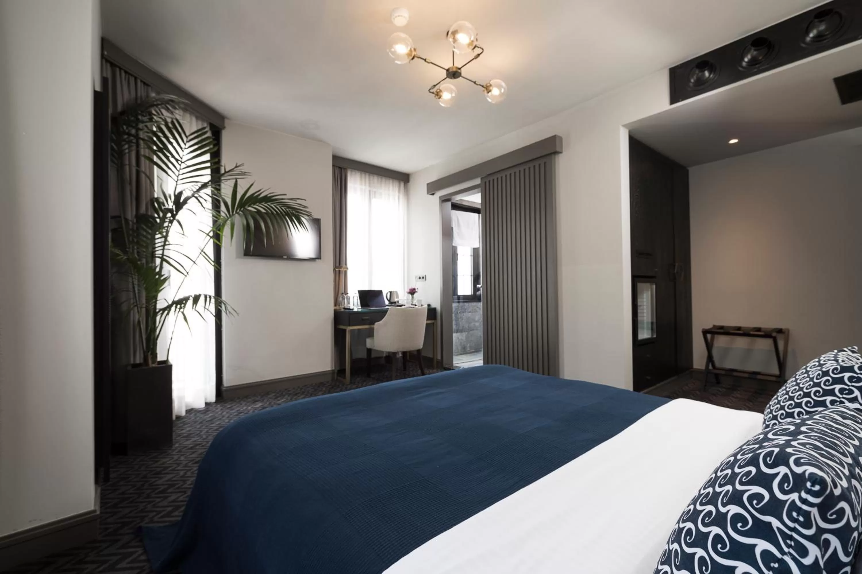 Photo of the whole room, Bed in Nabu Hotel Karaköy