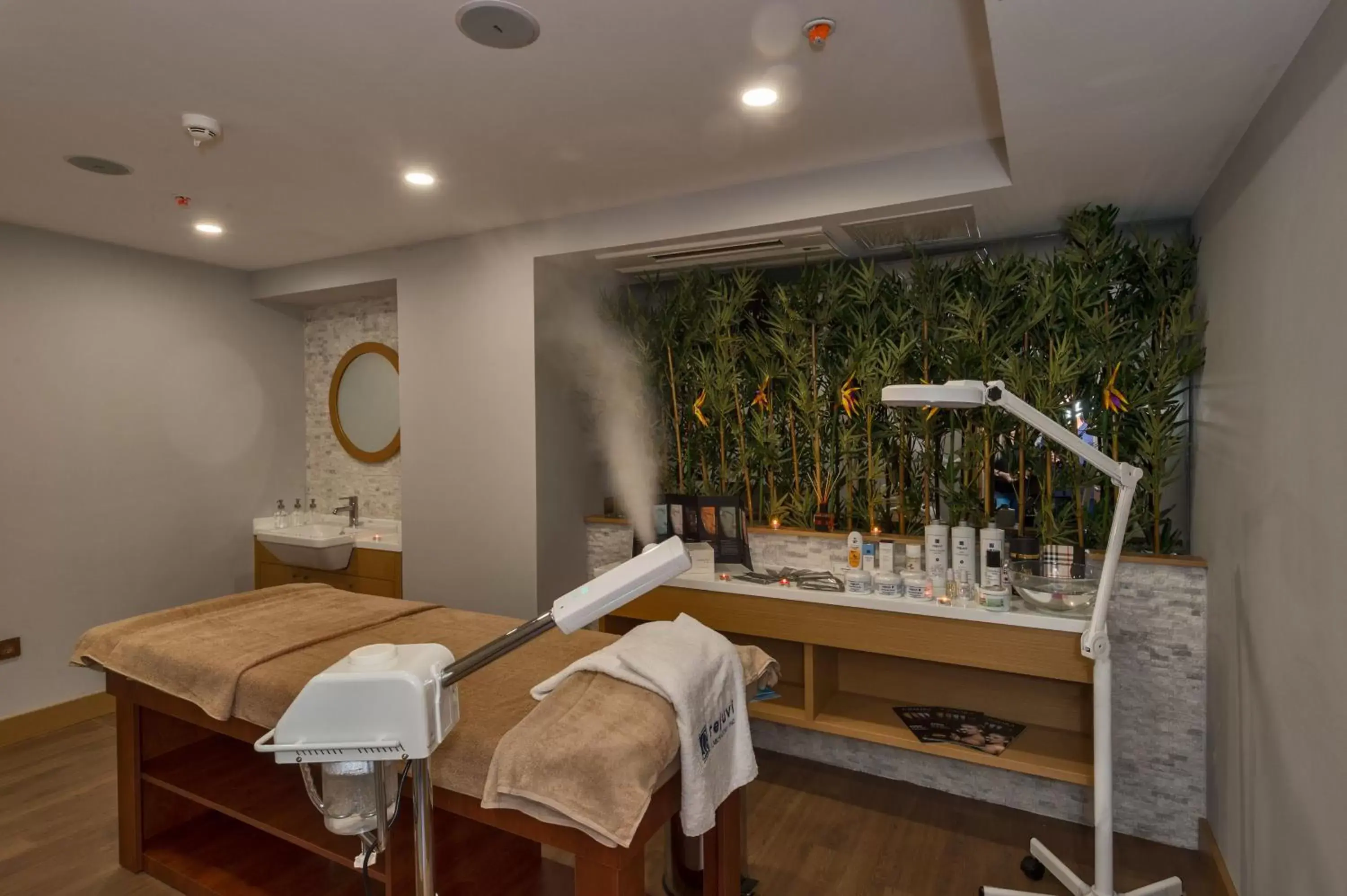 Spa and wellness centre/facilities in Hotel Boursier 1 & Spa