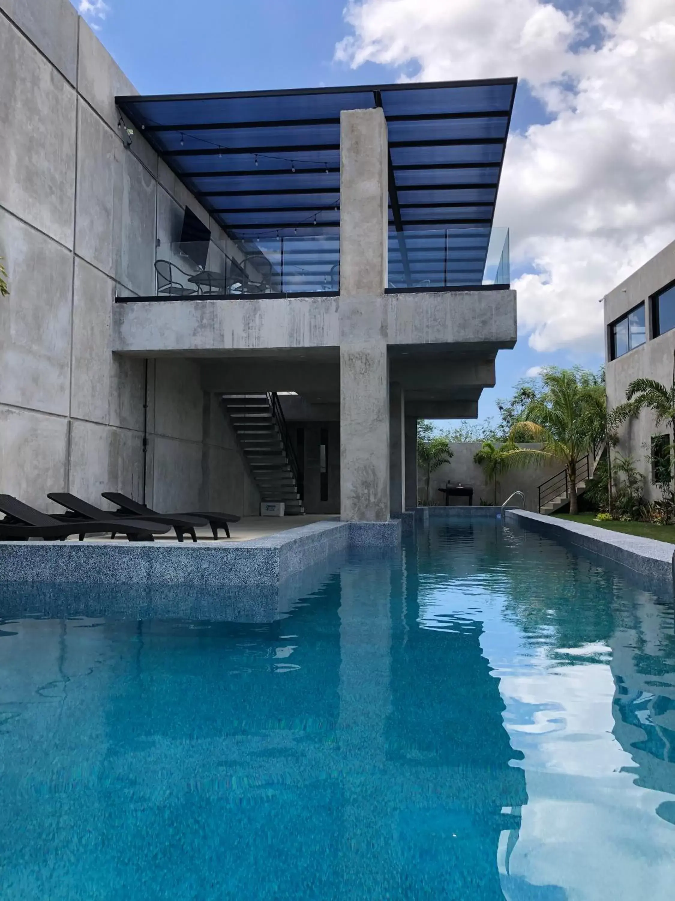 Swimming Pool in Hotel Suites La Negra Boutique