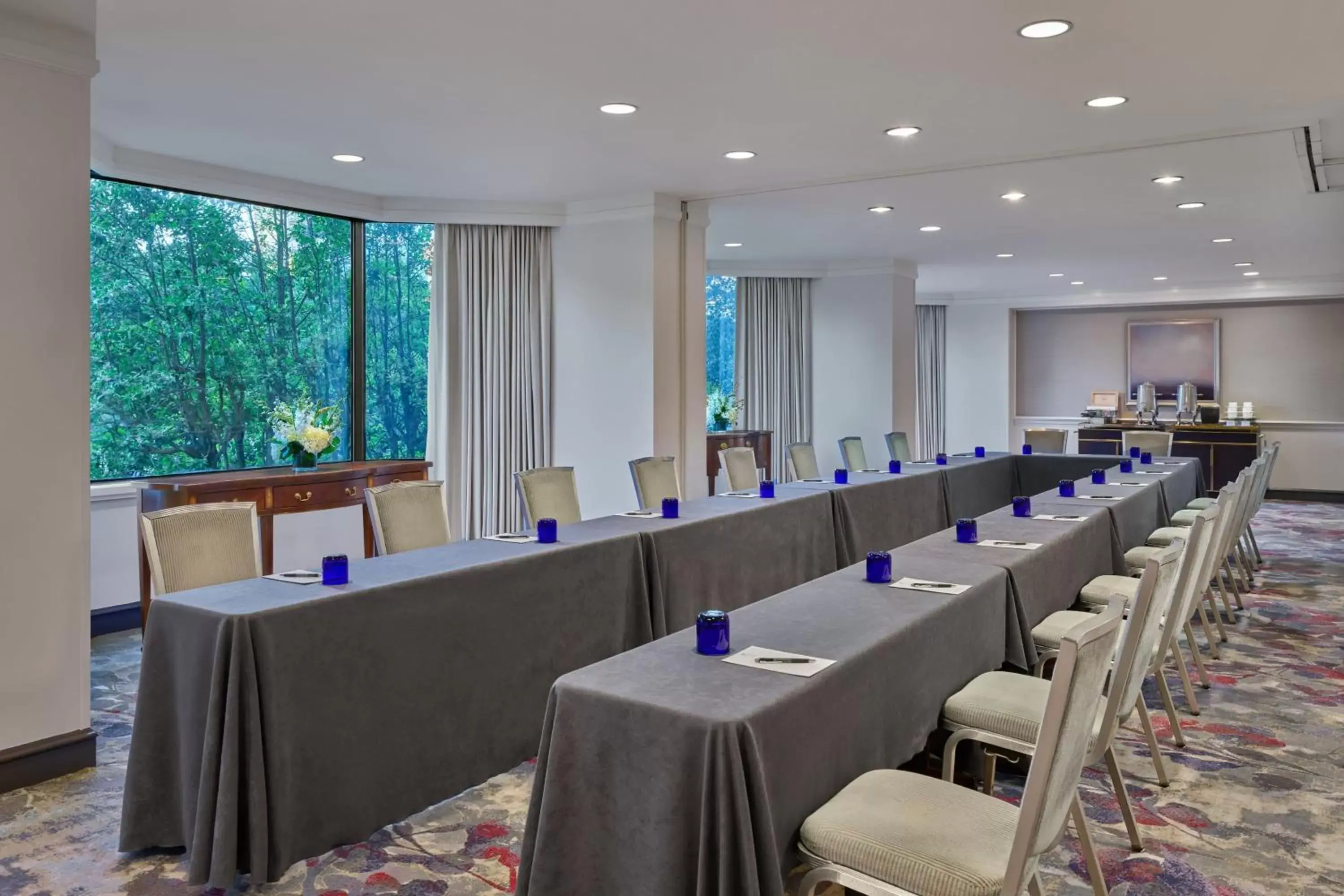 Meeting/conference room in The Whitley, a Luxury Collection Hotel, Atlanta Buckhead