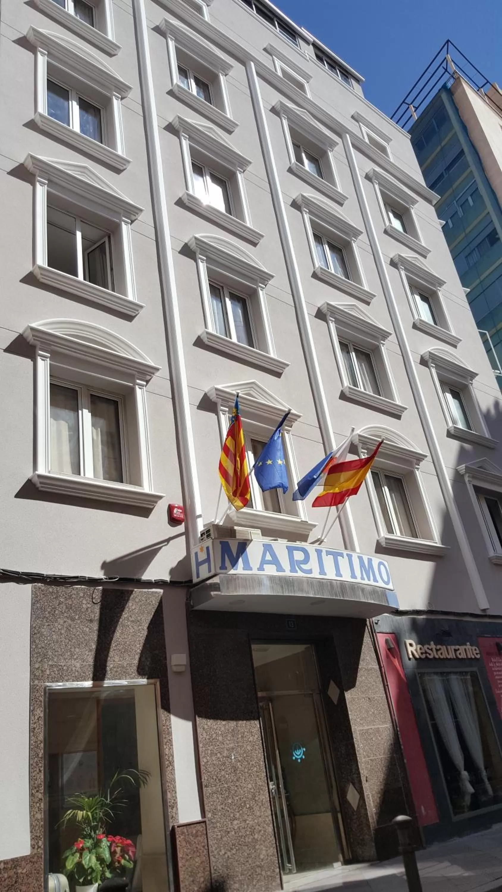 Facade/entrance in Hotel Marítimo Urban