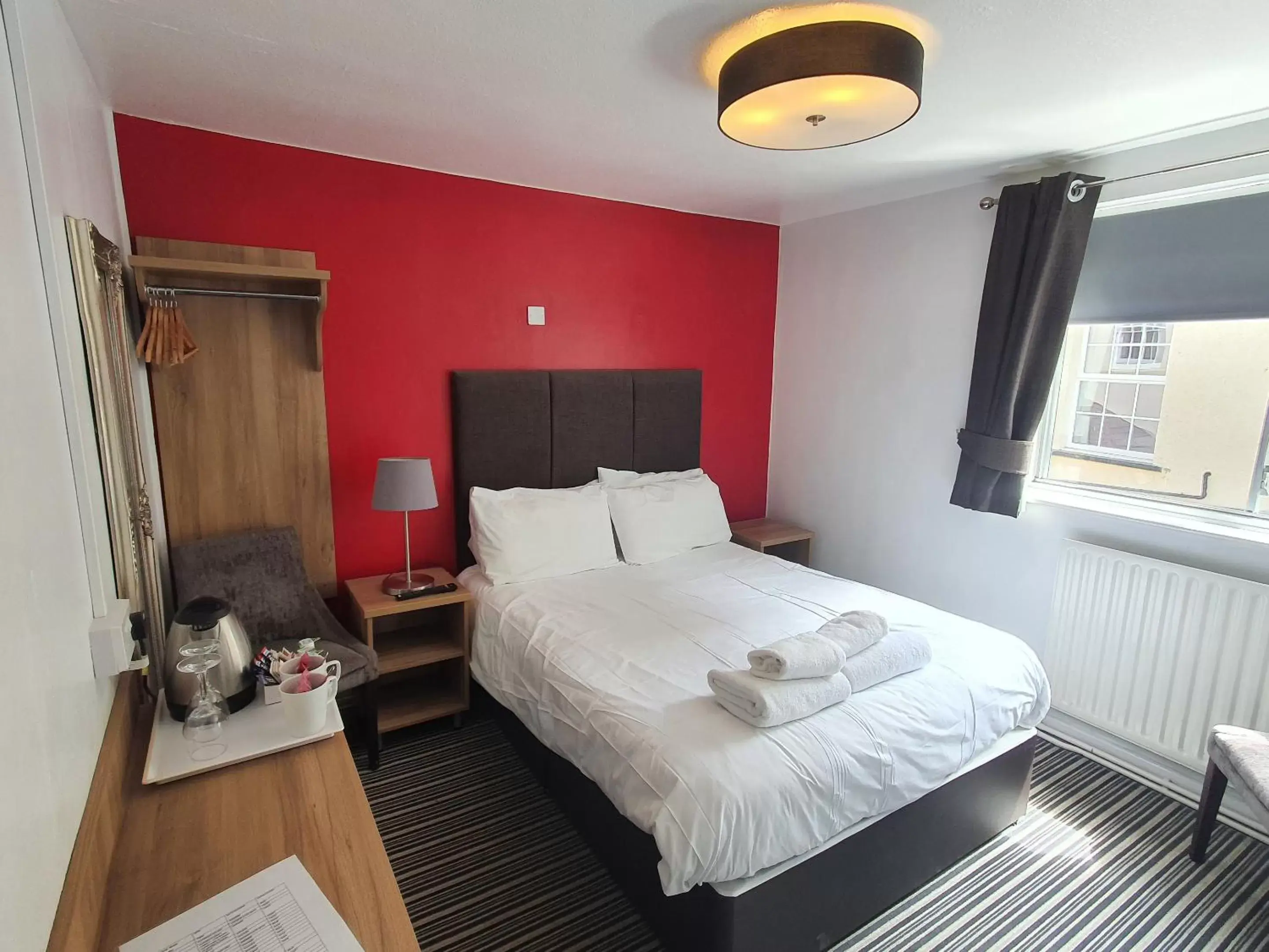 Double Room with Private Bathroom in The Post House, Llandudno