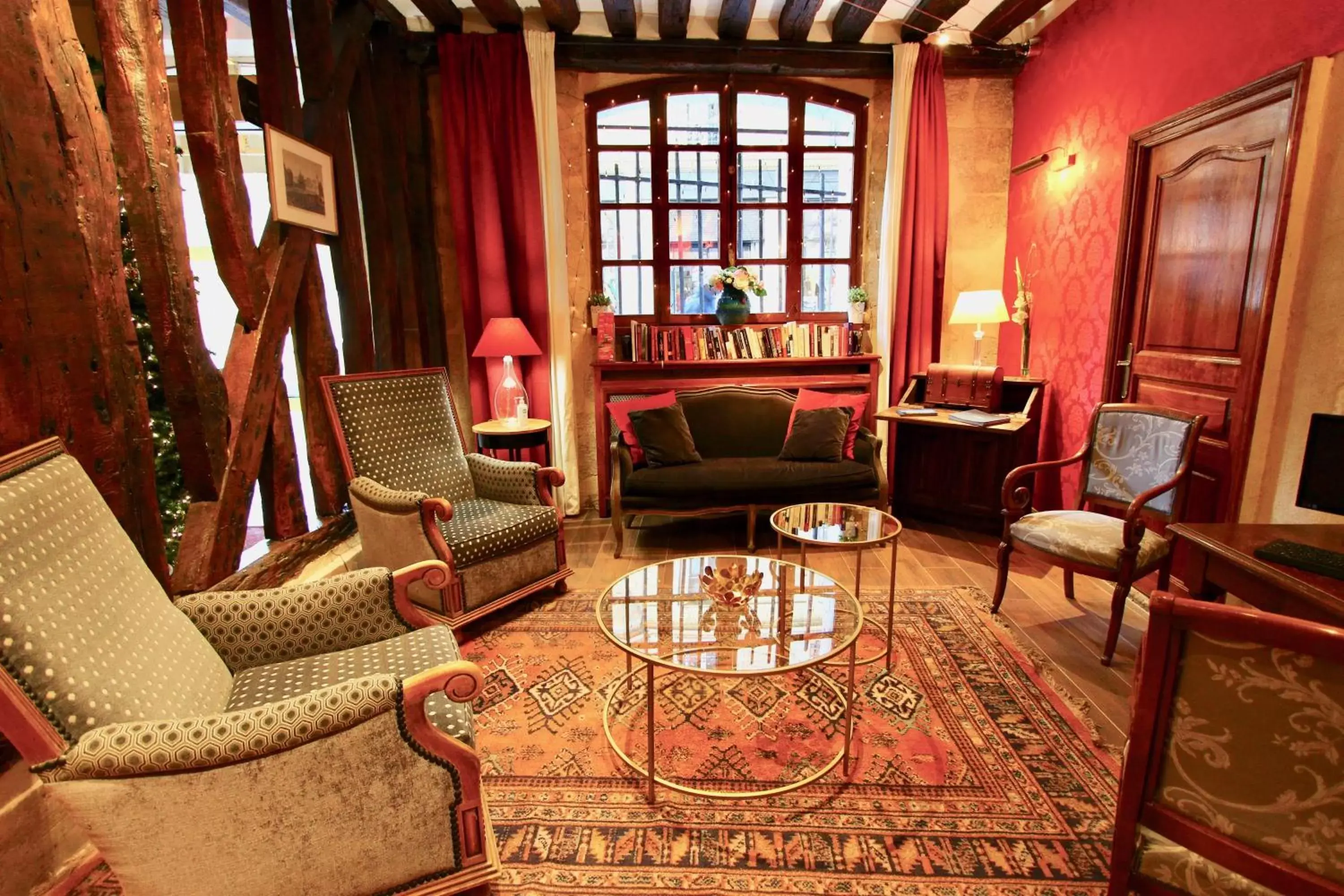 Lounge or bar, Seating Area in Hotel de la Bretonnerie