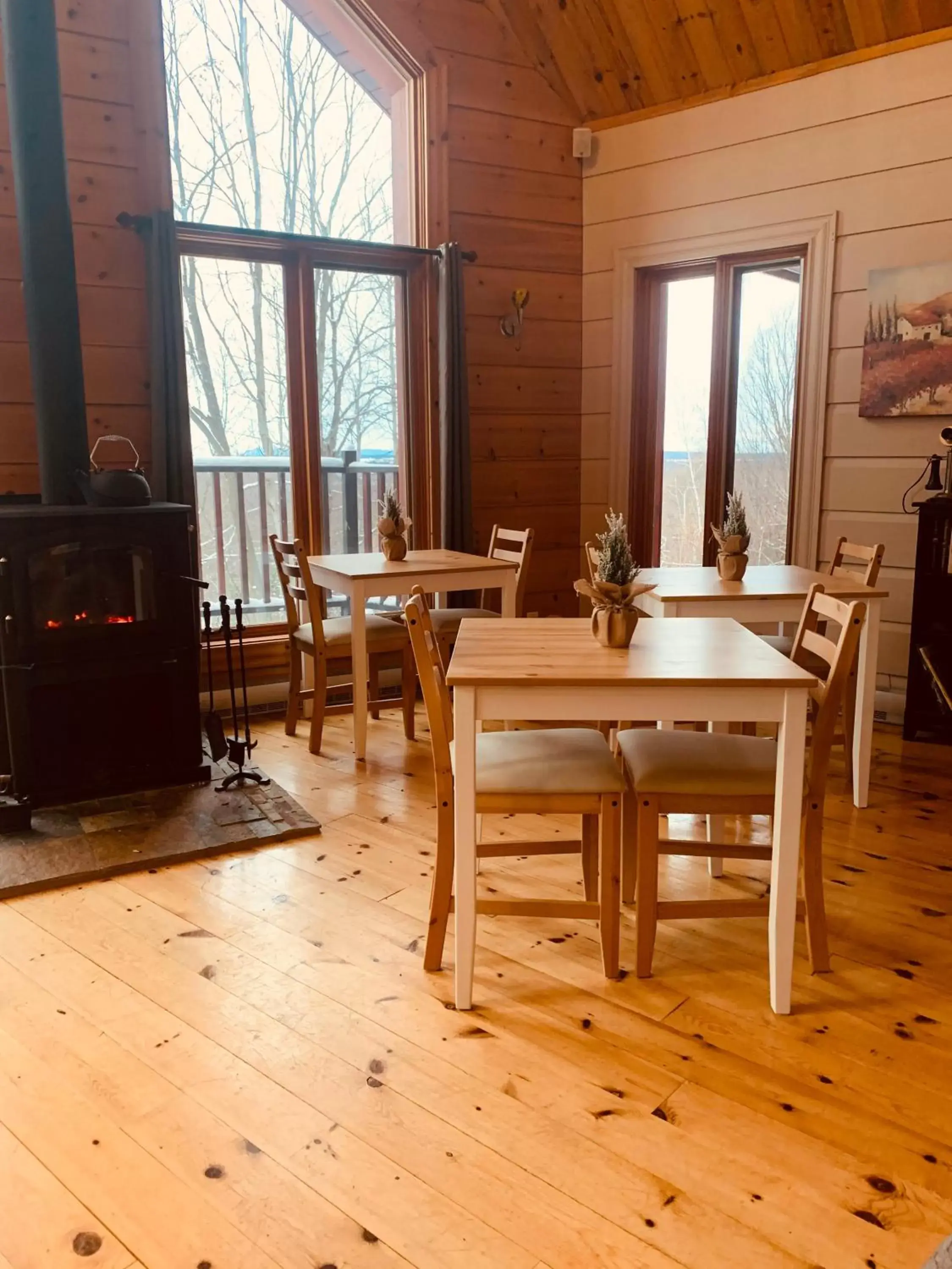 Dining Area in La Bohème - Bed & Breakfast