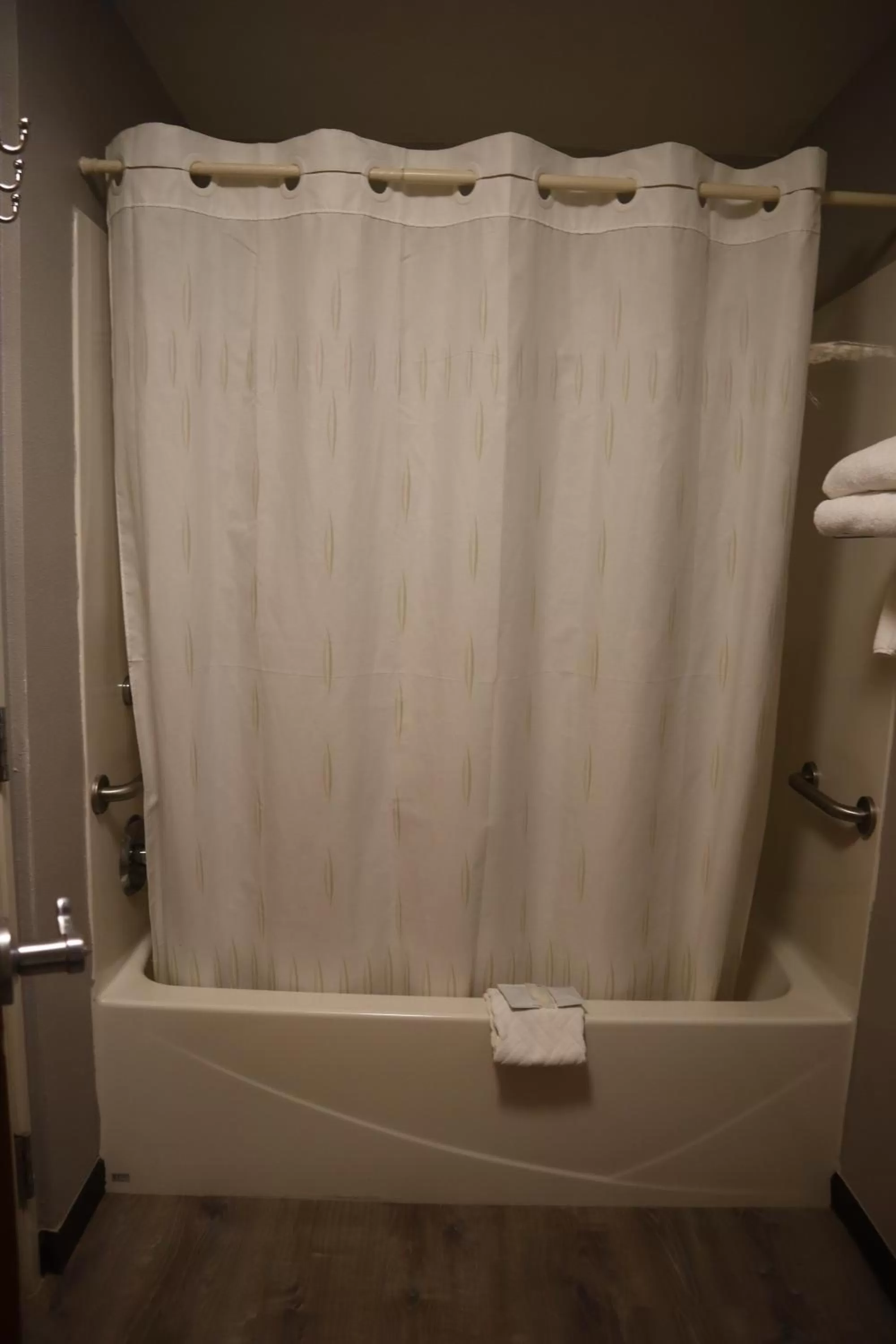 Express Inn & Suites Eugene