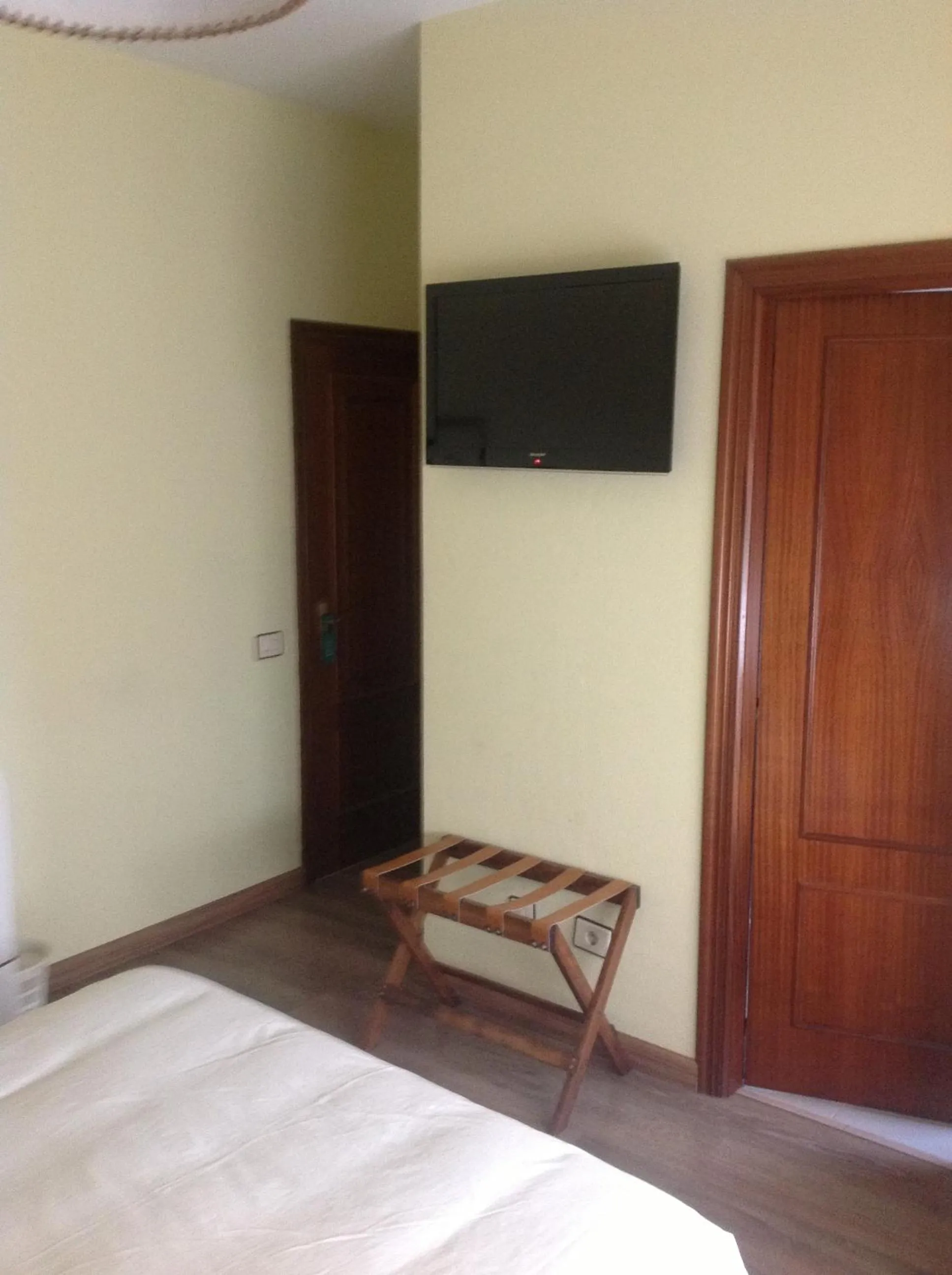 Bedroom, Bed in Hotel Los Olmos