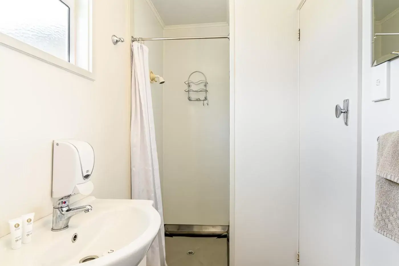 Bathroom in Motueka Garden Motel