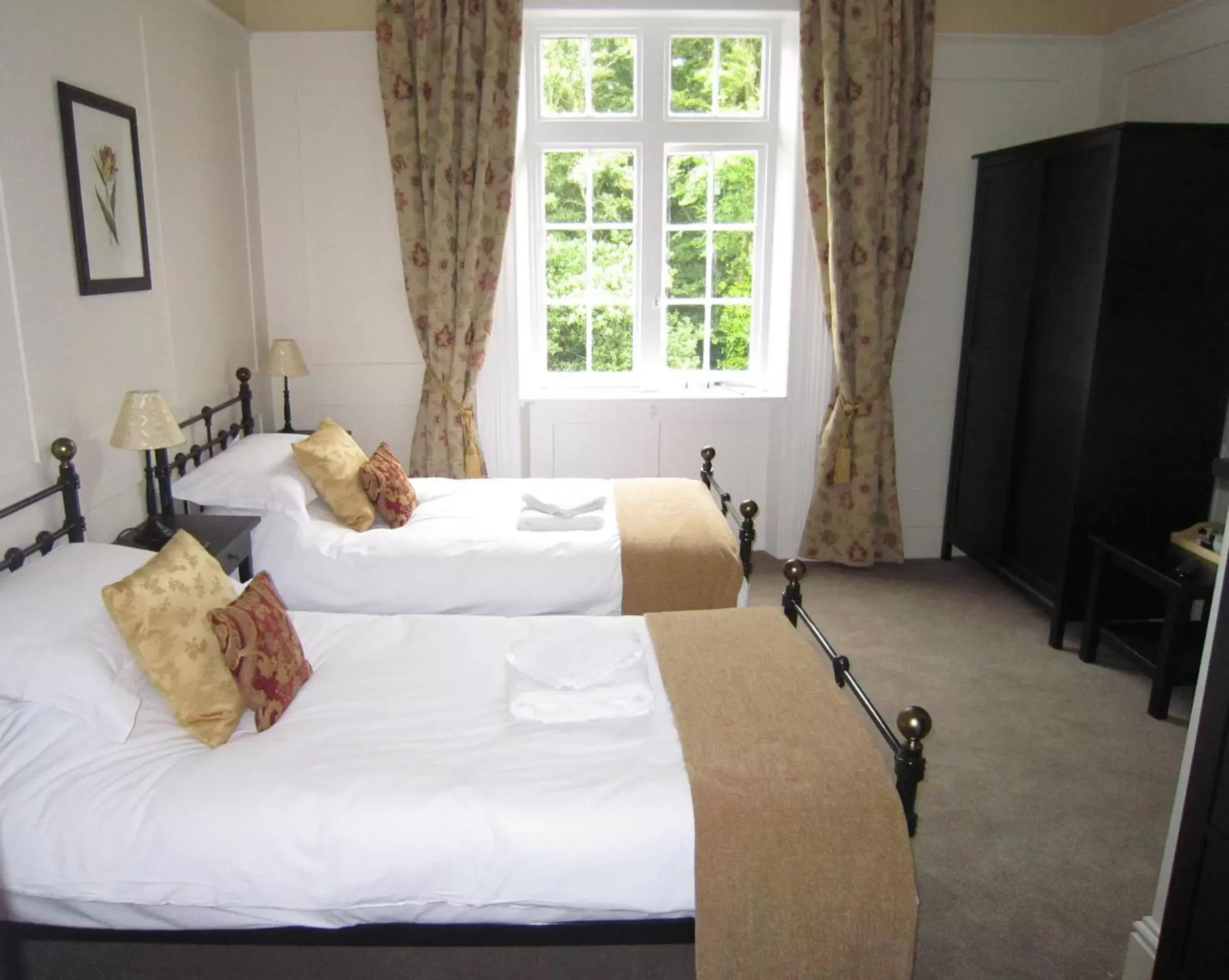 Twin Room in Prince of Wales
