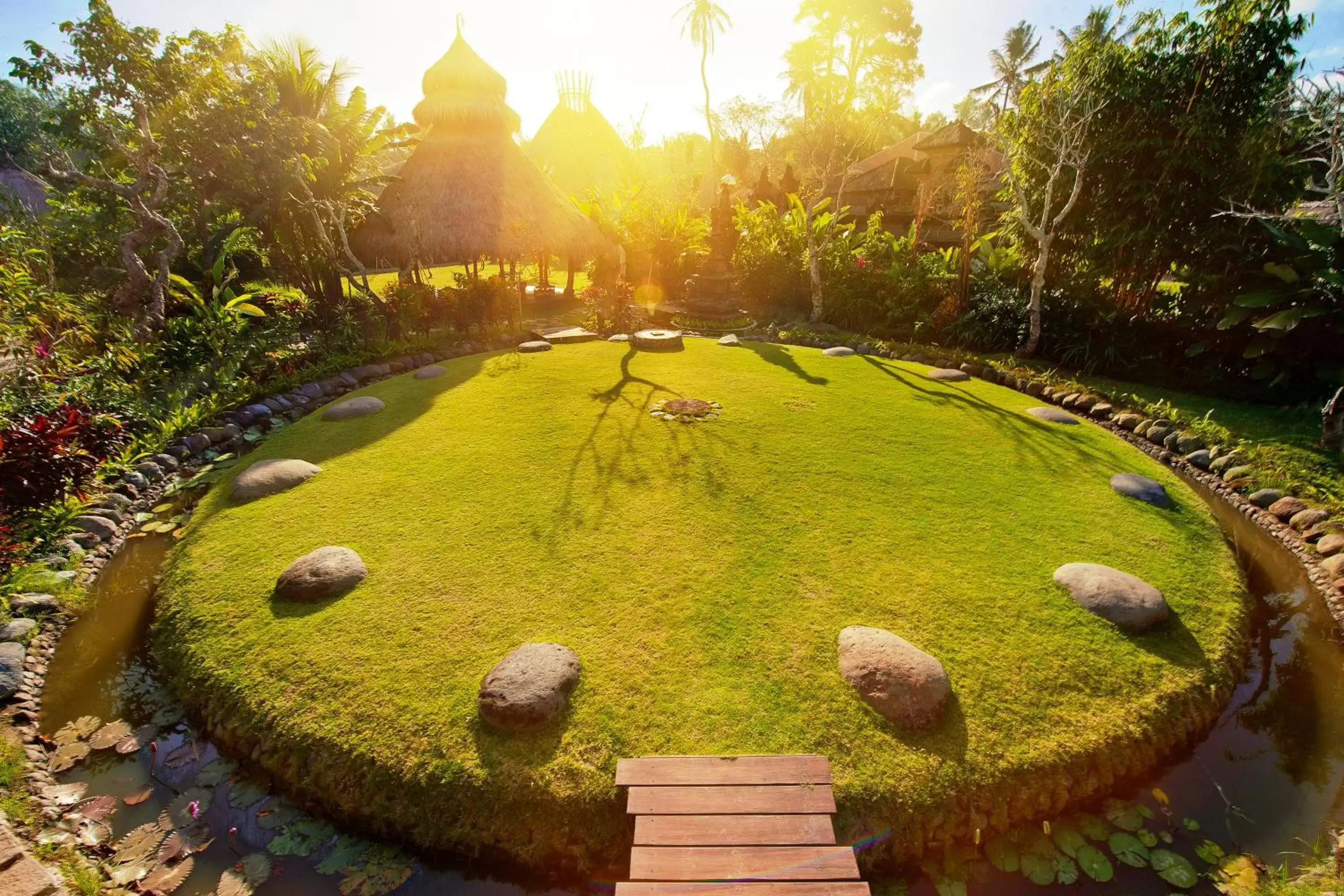 Facade/entrance, Garden in Fivelements Retreat Bali