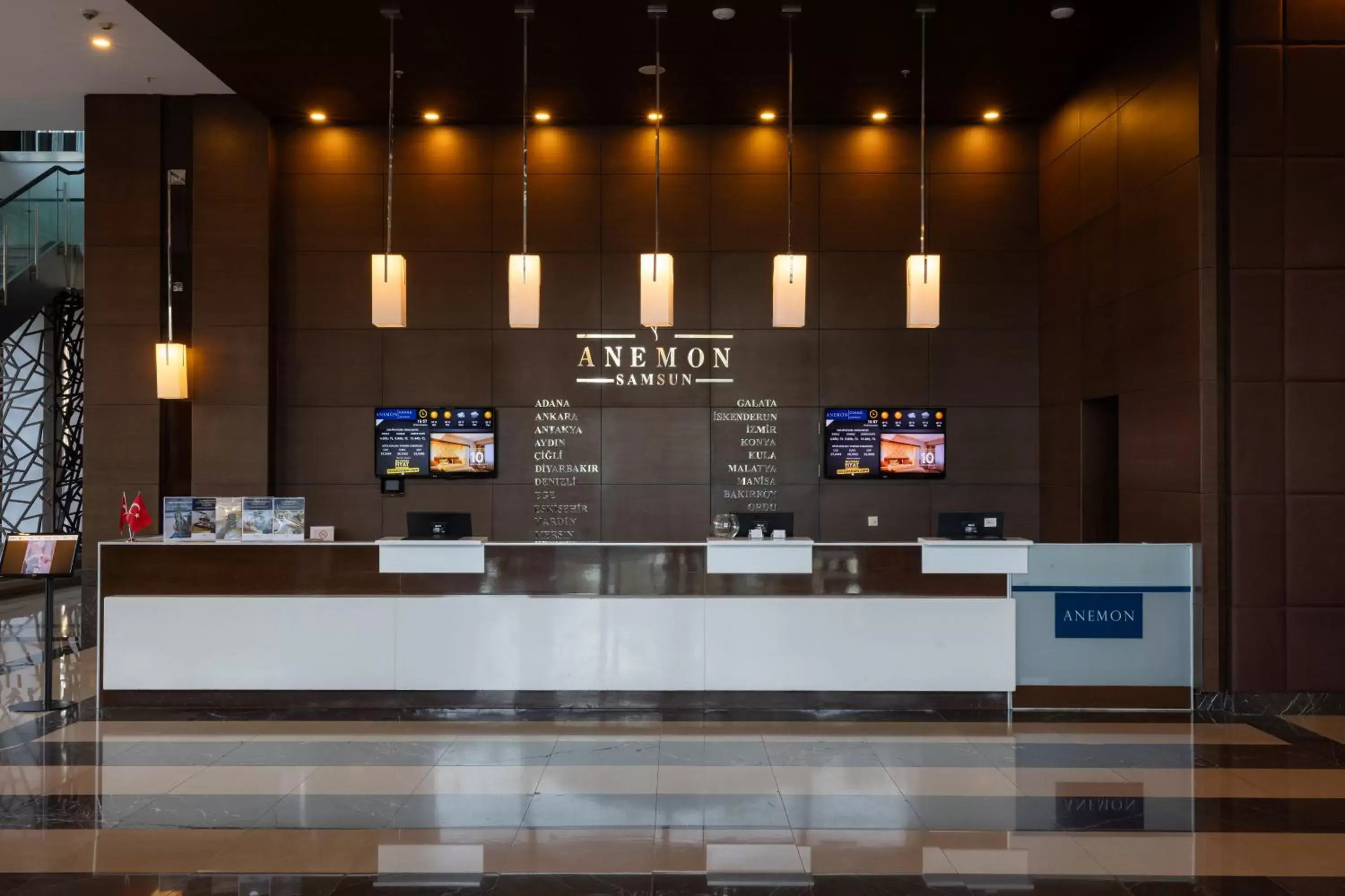 Lobby or reception in Anemon Grand Samsun Otel Lobby or reception in Anemon Grand Samsun Otel