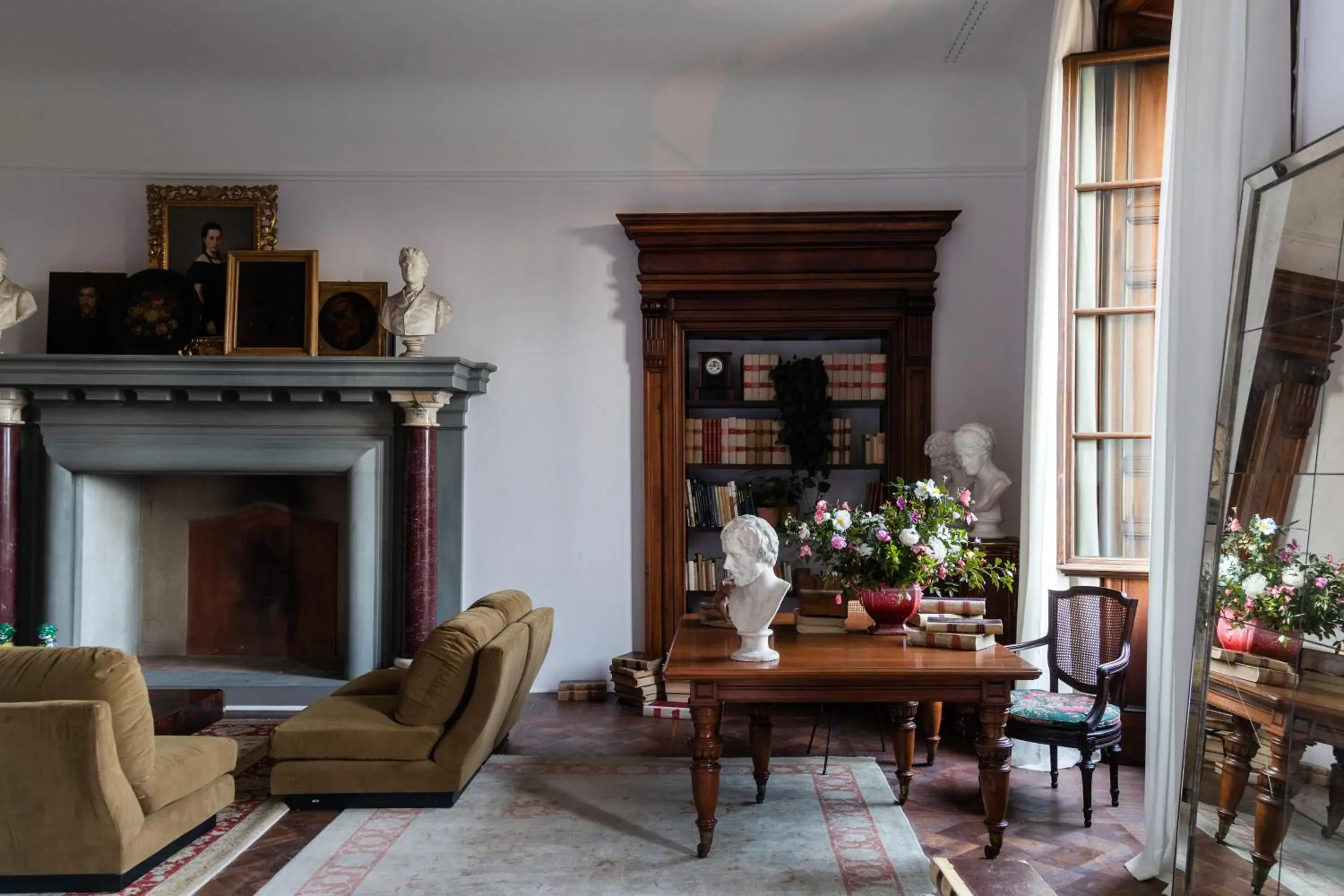 Living room, Seating Area in Il Salviatino