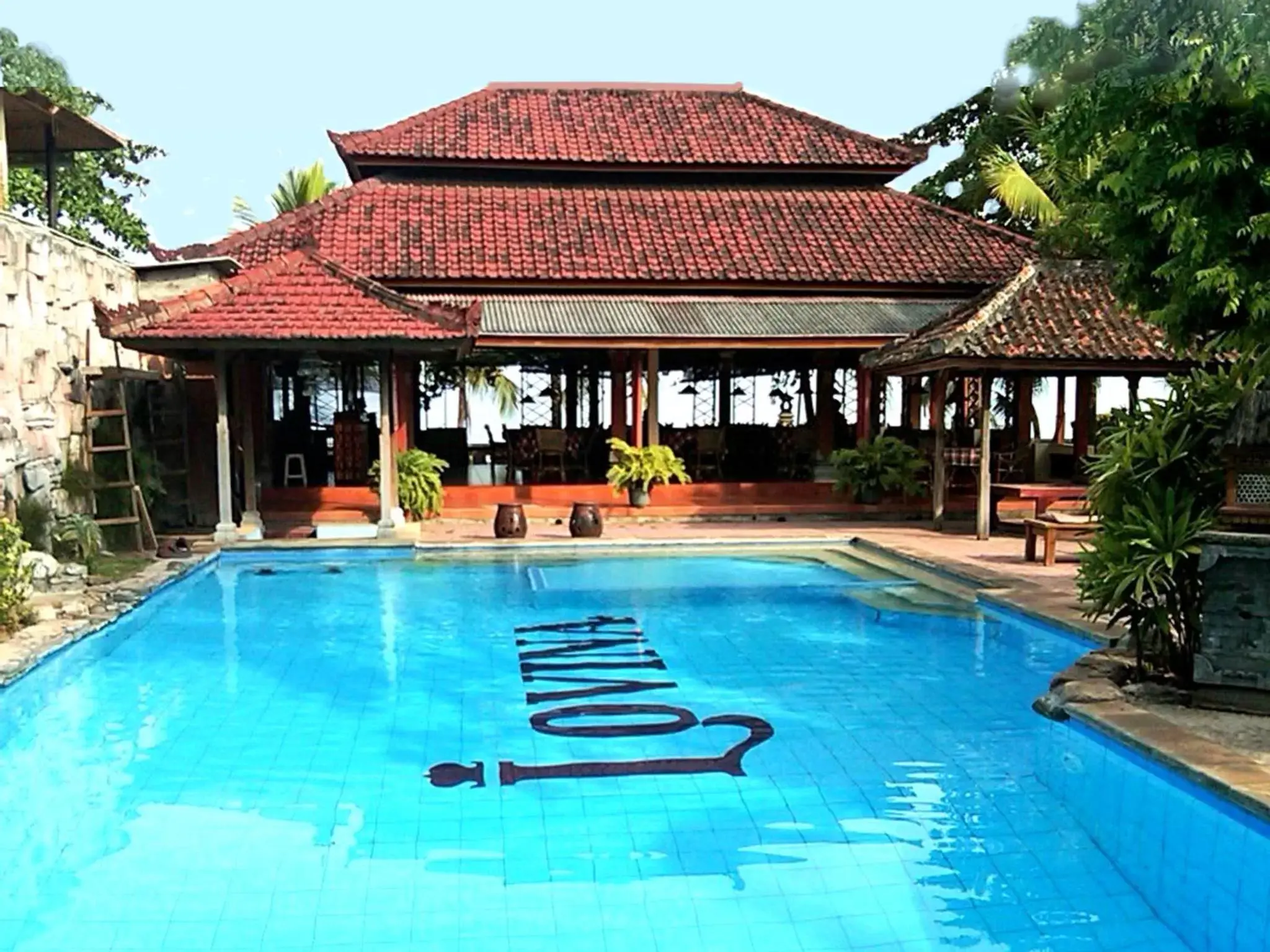 Property building, Swimming Pool in Lovina Beach Hotel