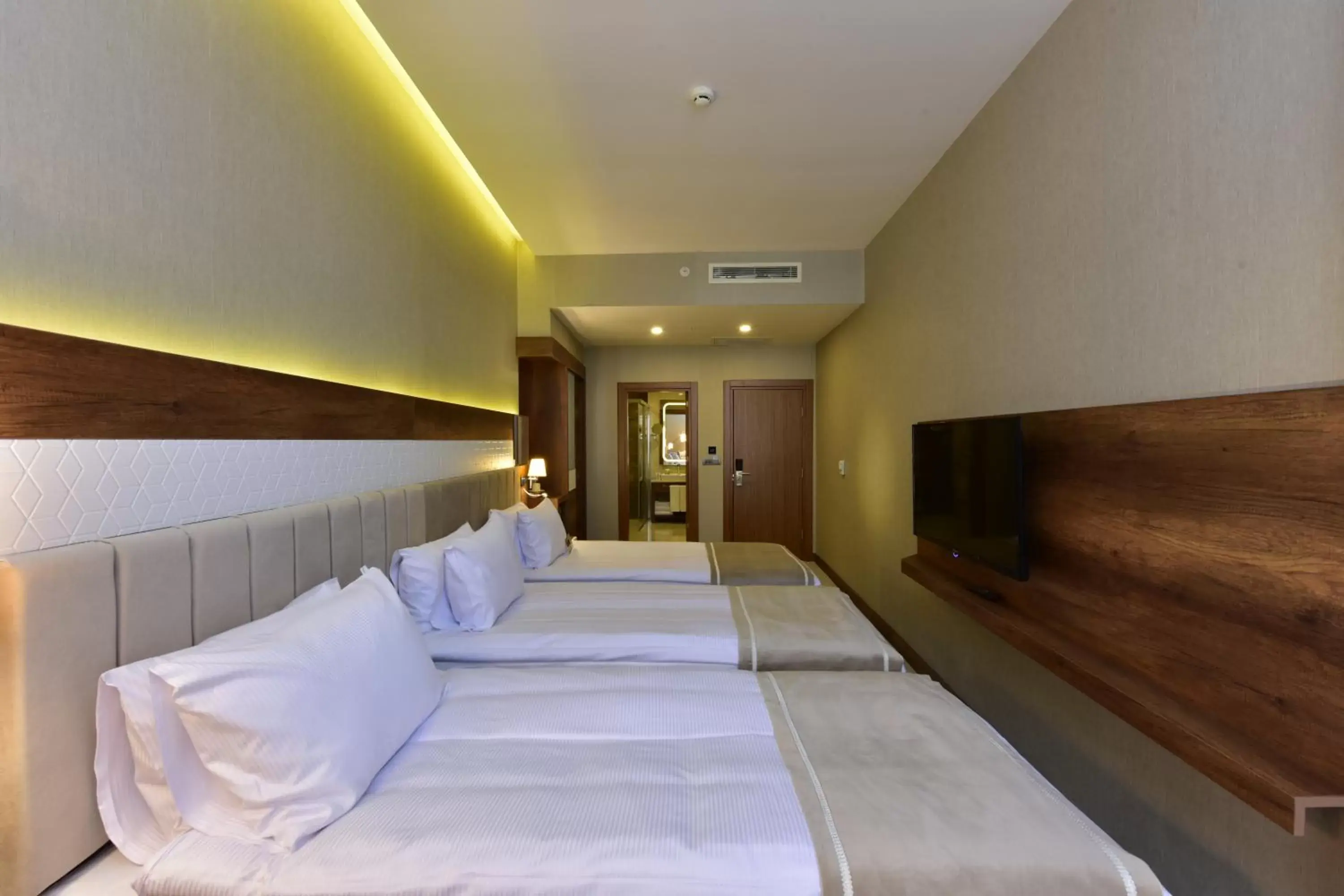 Bedroom, Bed in Vespia Hotel
