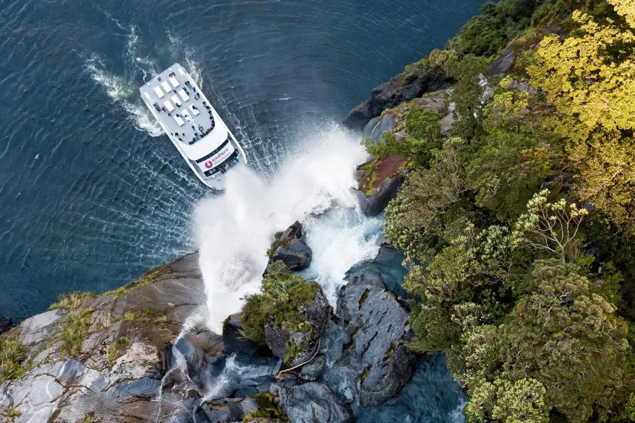 Activities, Bird's-eye View in Bella Vista Motel Te Anau