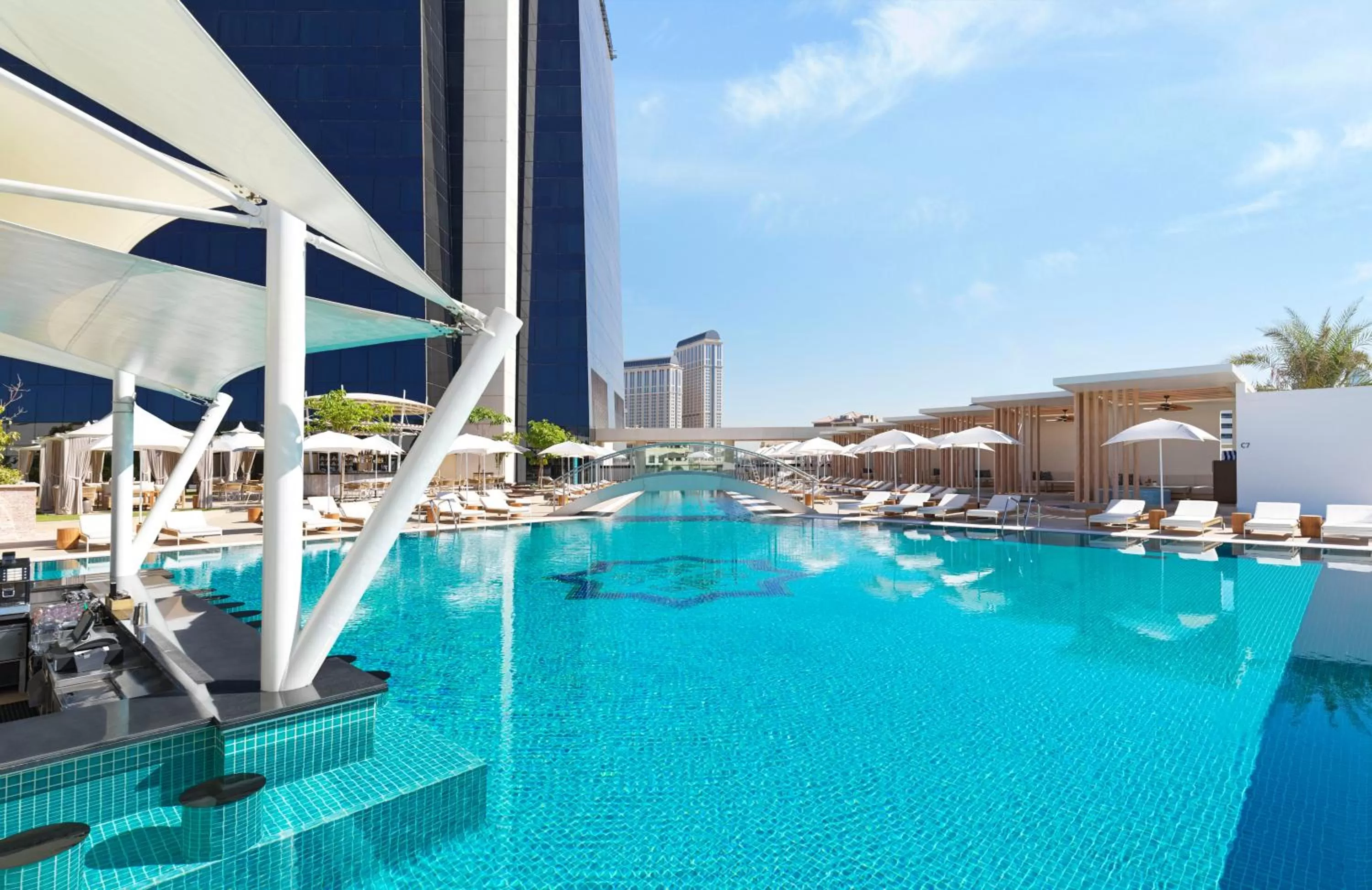 Swimming pool in Sofitel Dubai The Obelisk