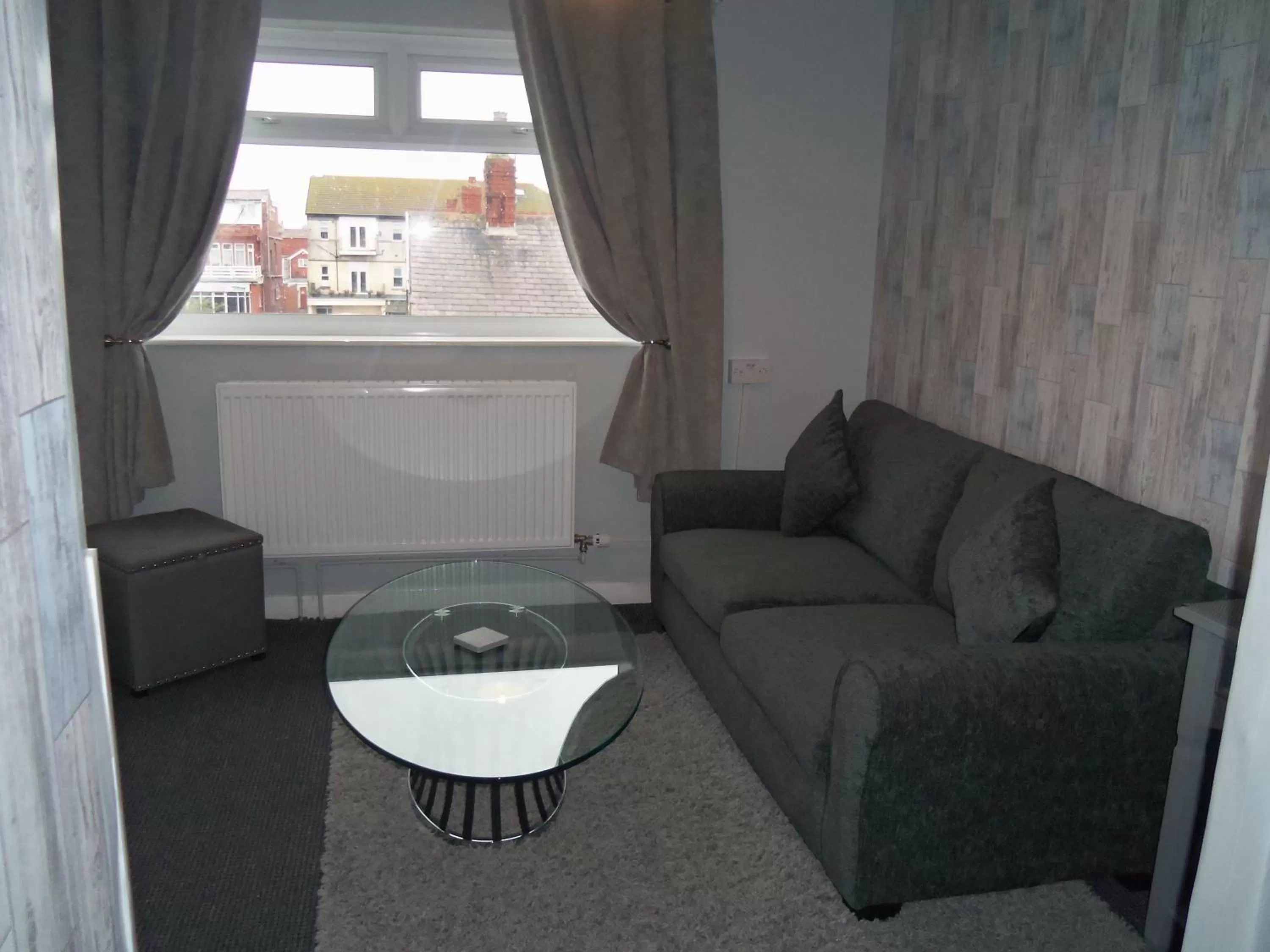 Bedroom, Seating Area in The Sefton Blackpool