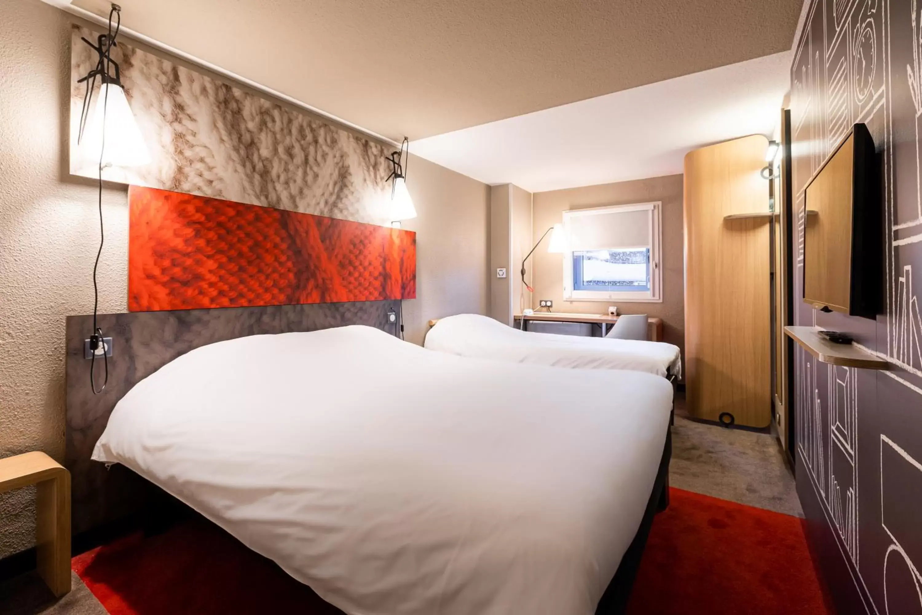 Bedroom, Bed in ibis Bordeaux Centre Meriadeck