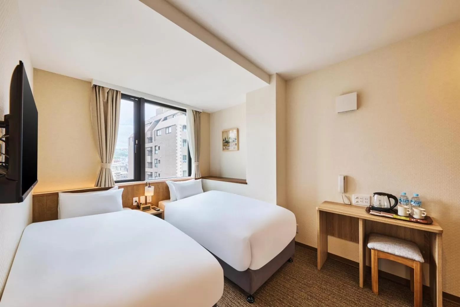 Coffee/tea facilities, Bed in Waka Kyoto Kawaramachi Hotel