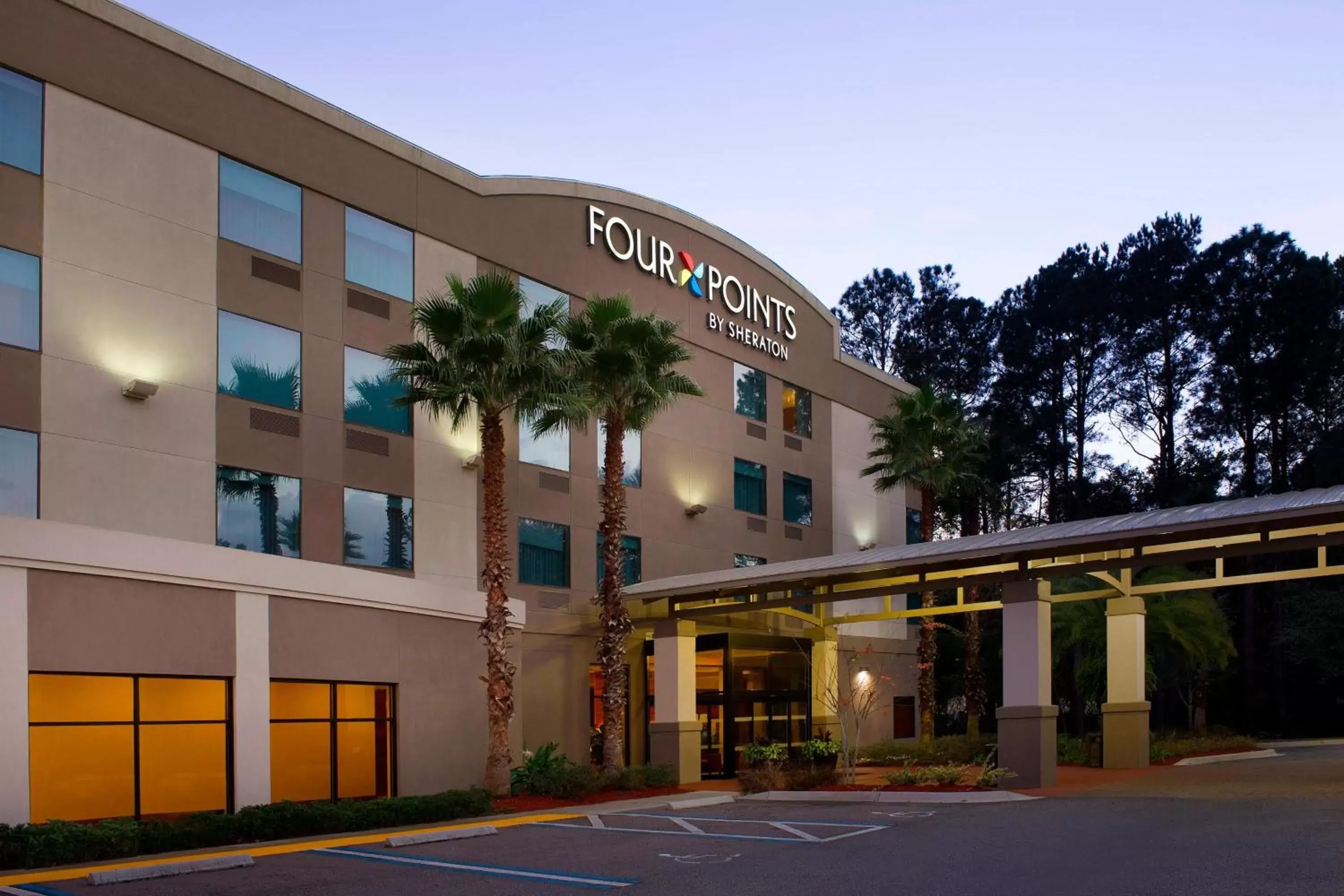 Property Building in Four Points by Sheraton Jacksonville Baymeadows