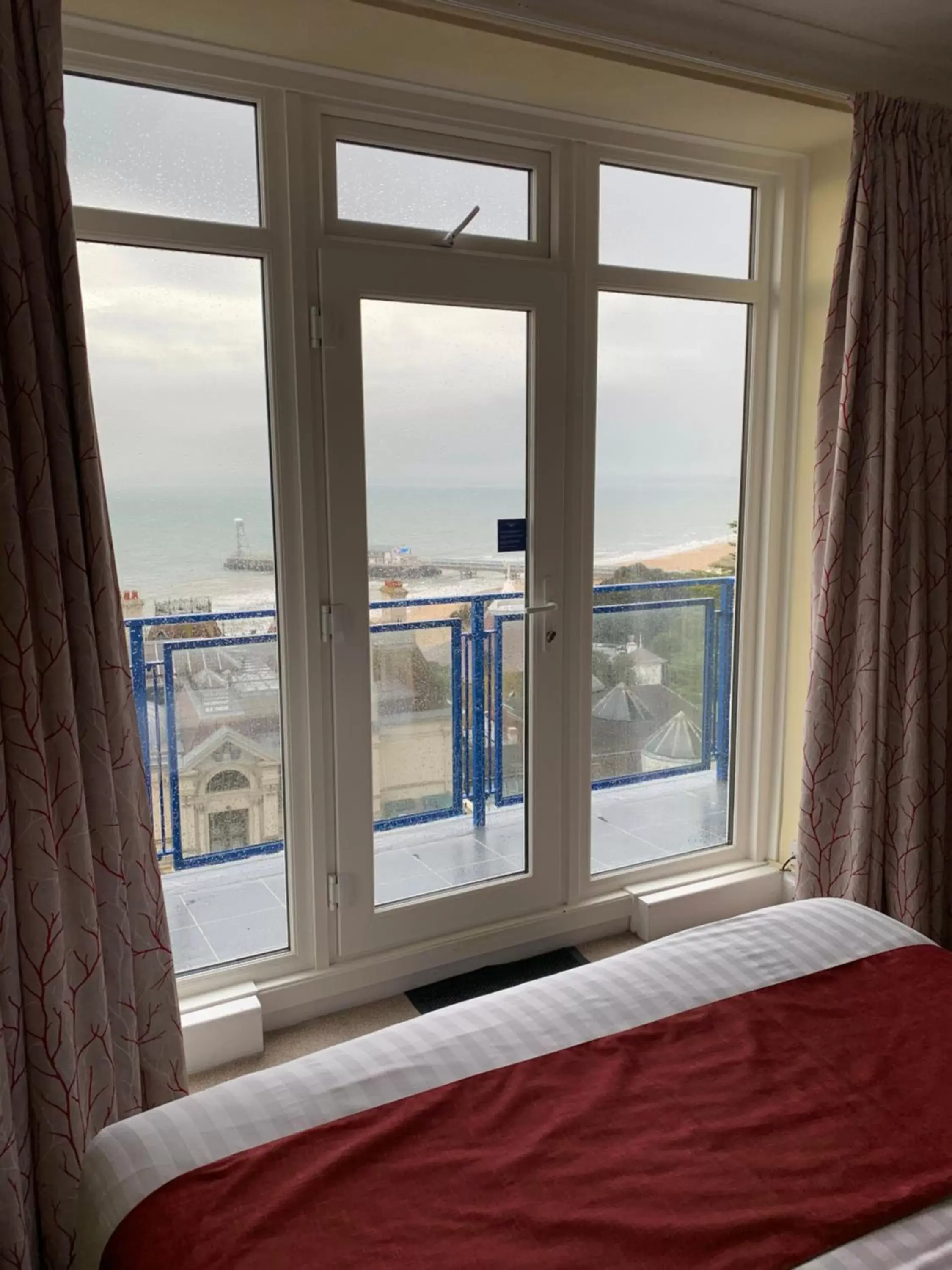 Balcony/Terrace, Sea View in Marsham Court Hotel