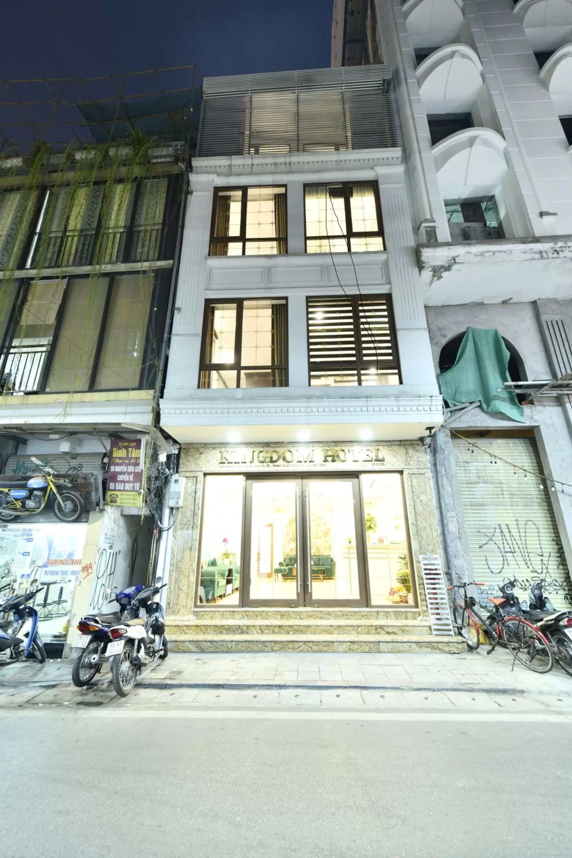 Property building in Kingdom Hotel Hanoi