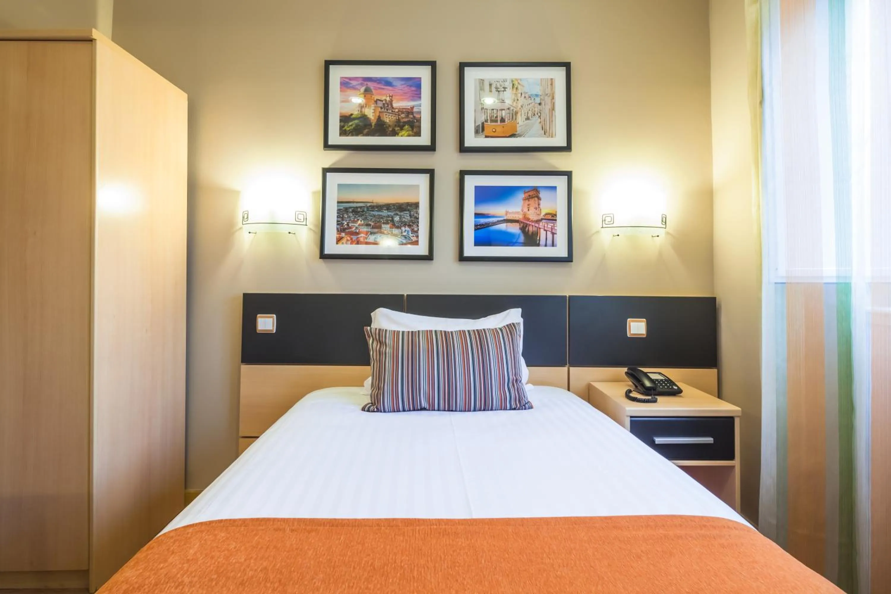 Decorative detail, Bed in Vila Nova Guesthouse