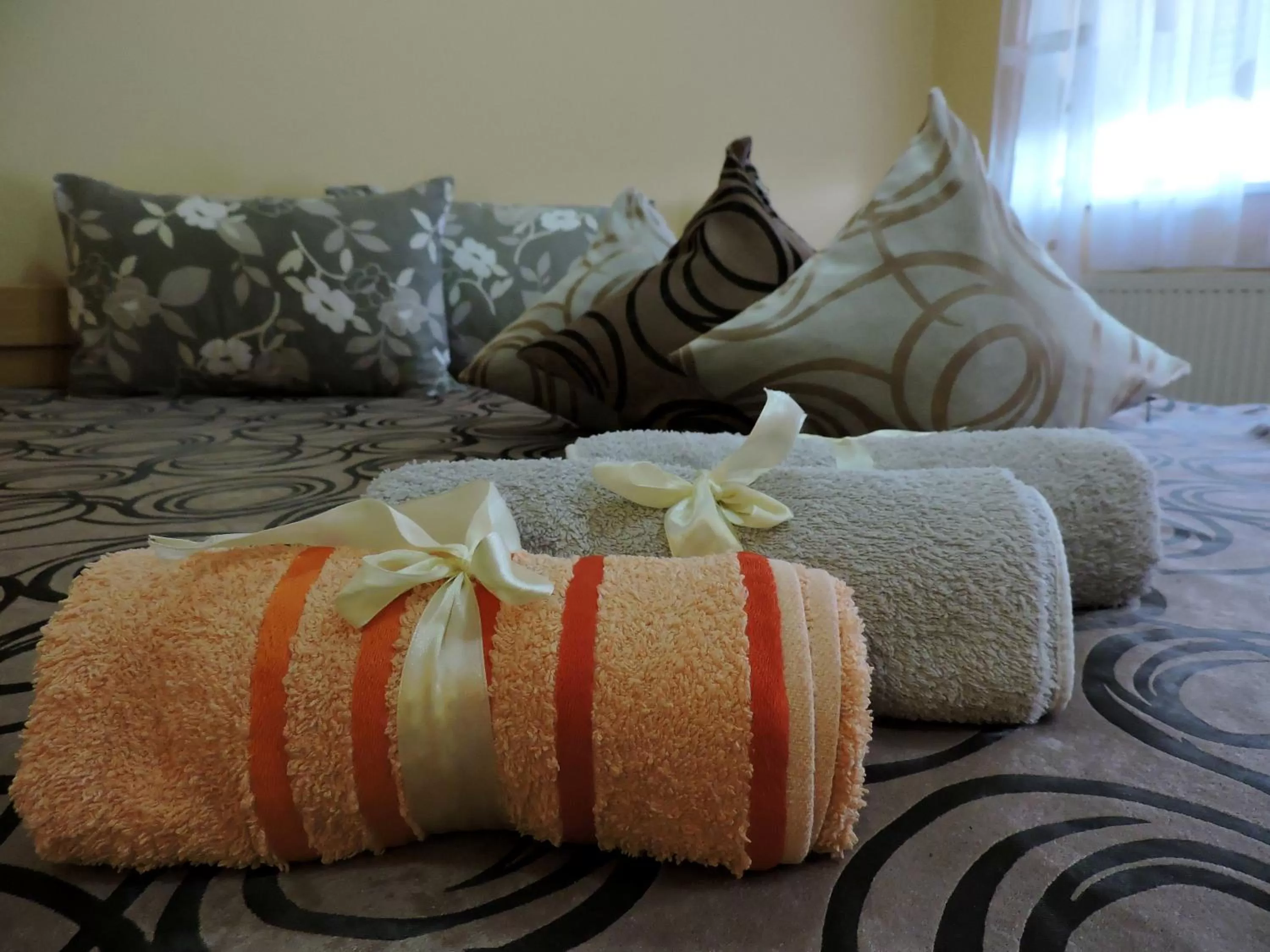 Decorative detail, Bed in B&B Zmajevo Gnezdo 021