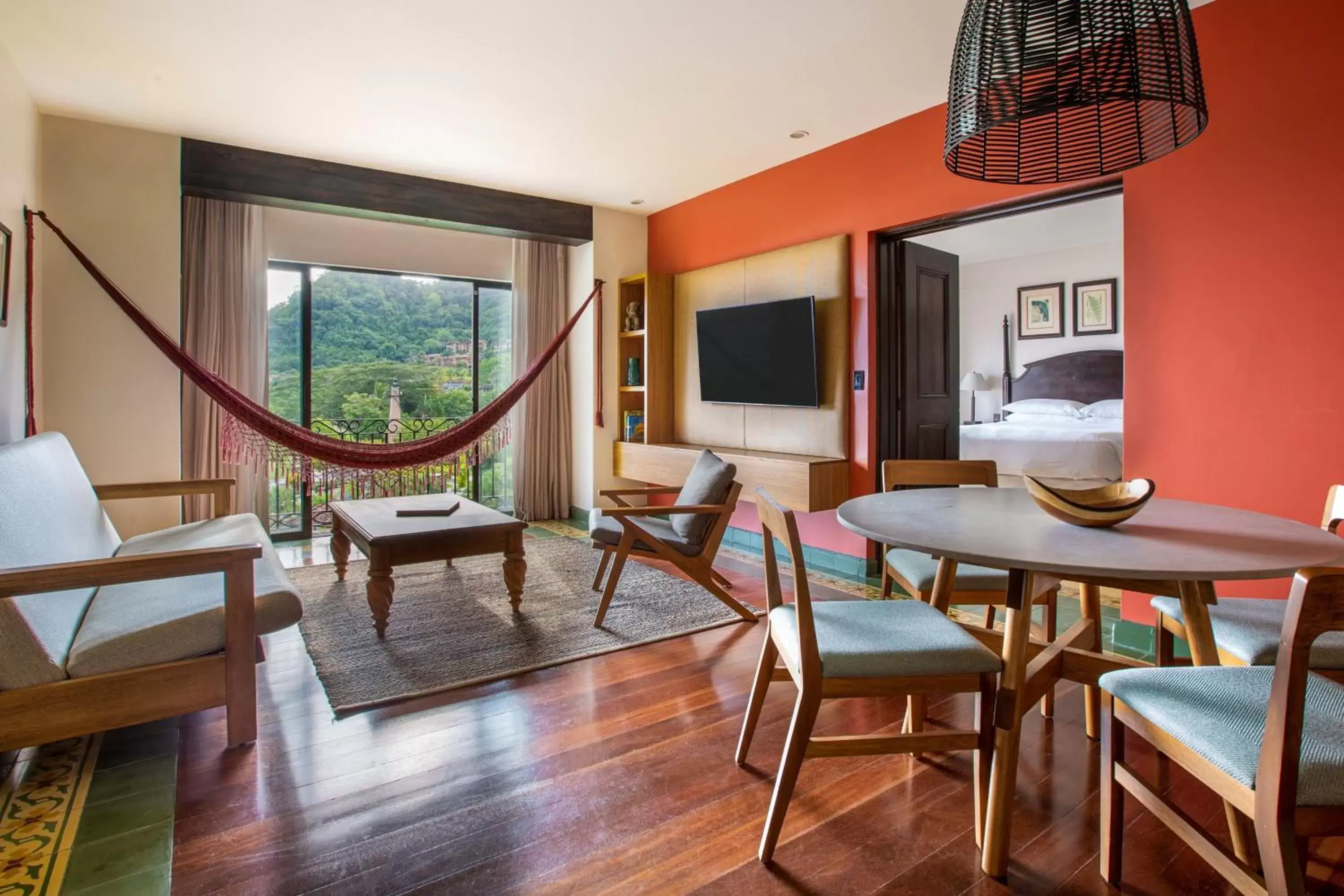 Bedroom, Seating Area in Los Sueños Marriott Ocean & Golf Resort