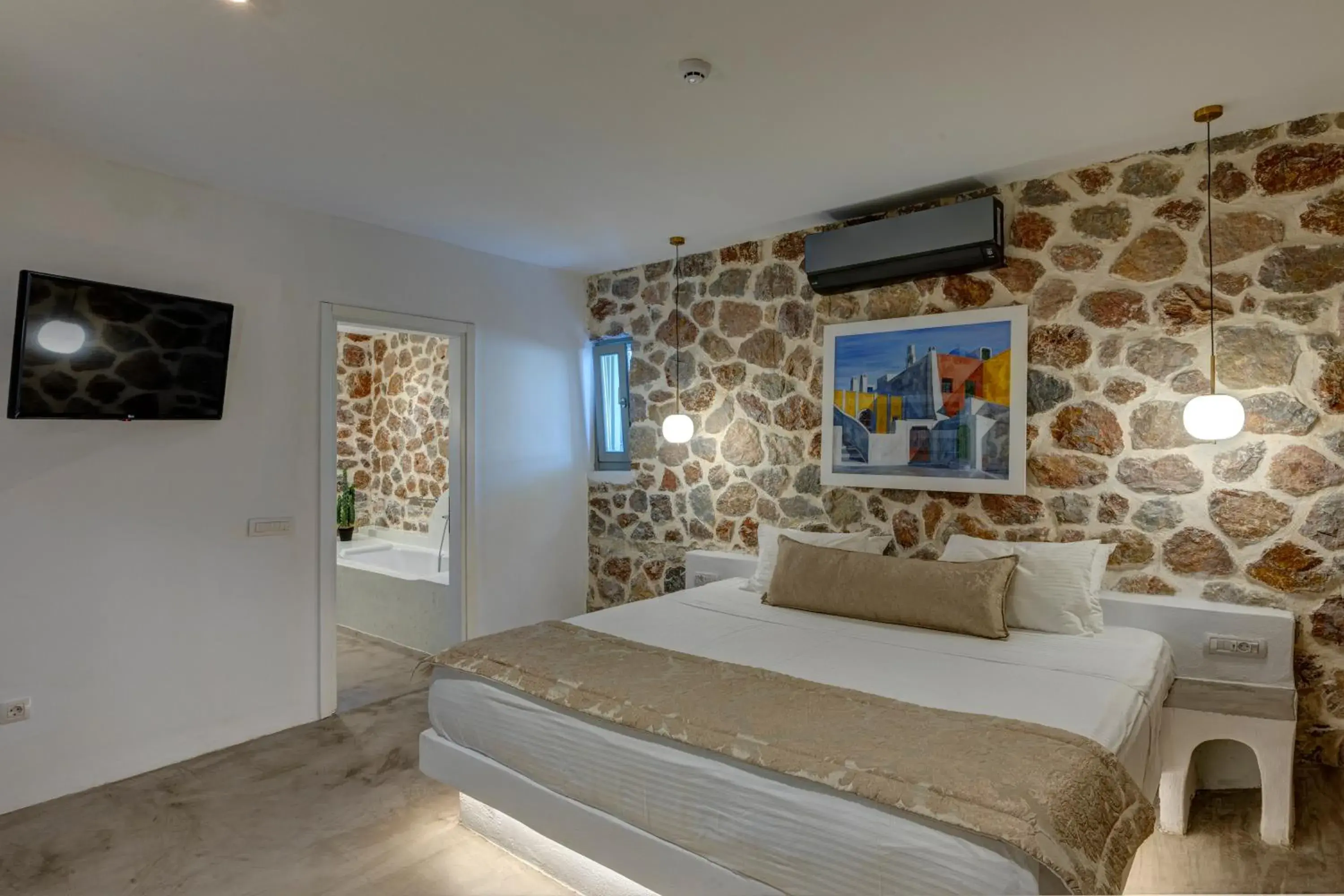 Bed in Desiterra Resort