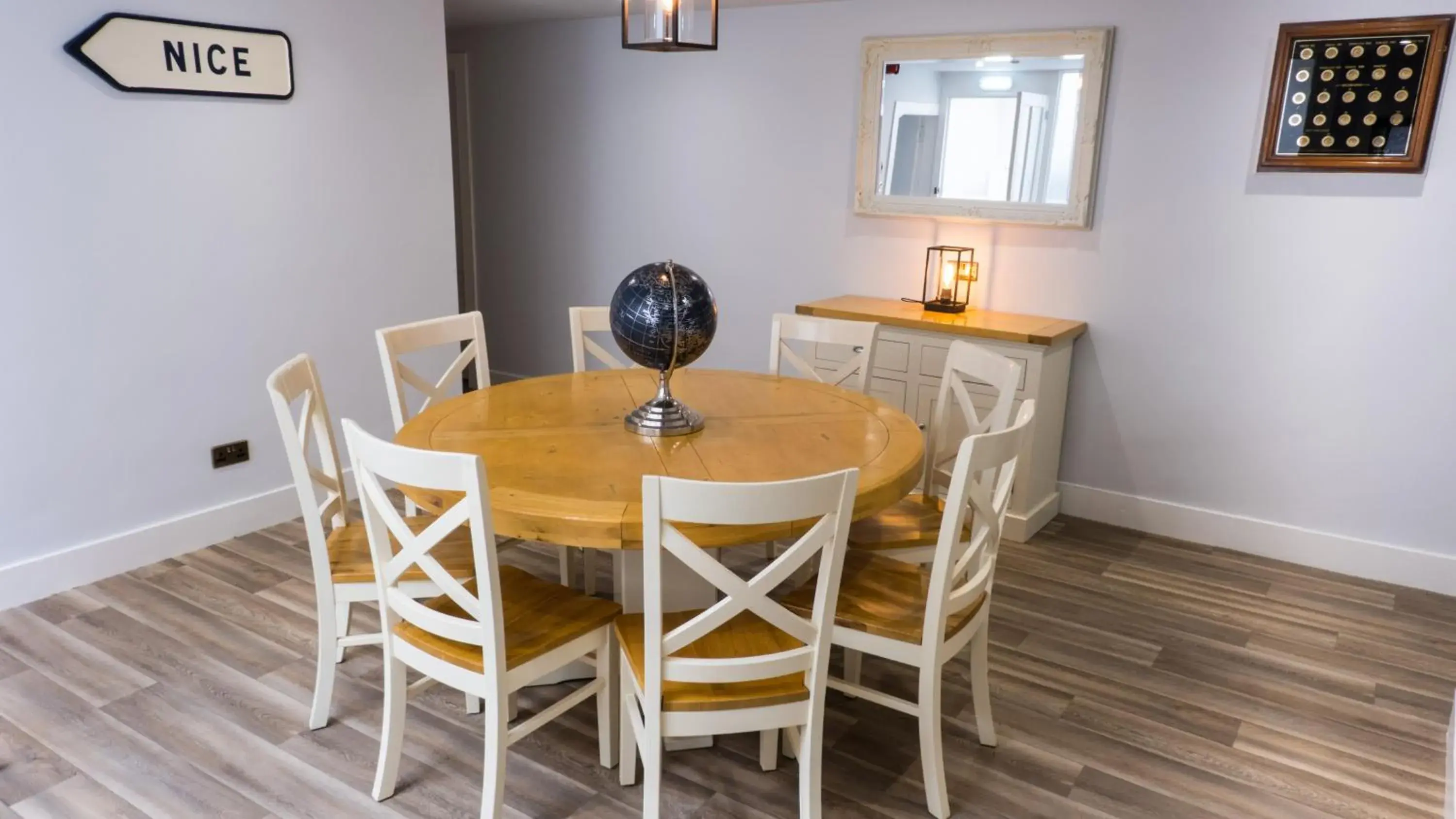 Dining Area in Invernairne Guest House