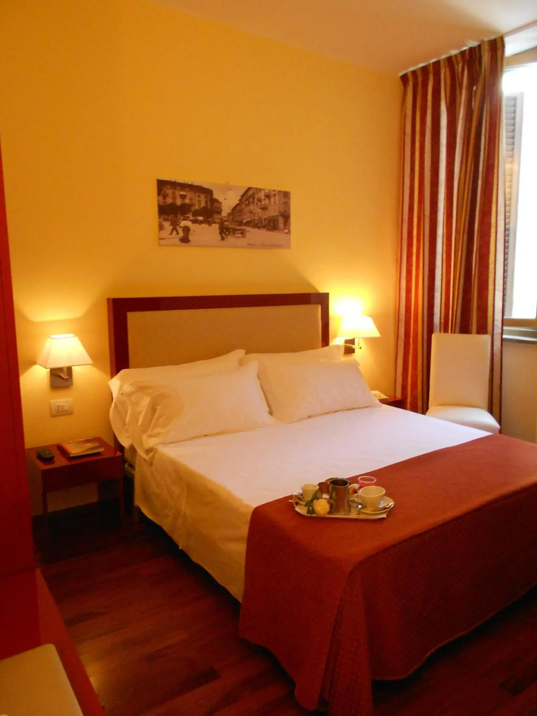 Bed in Hotel Minerva