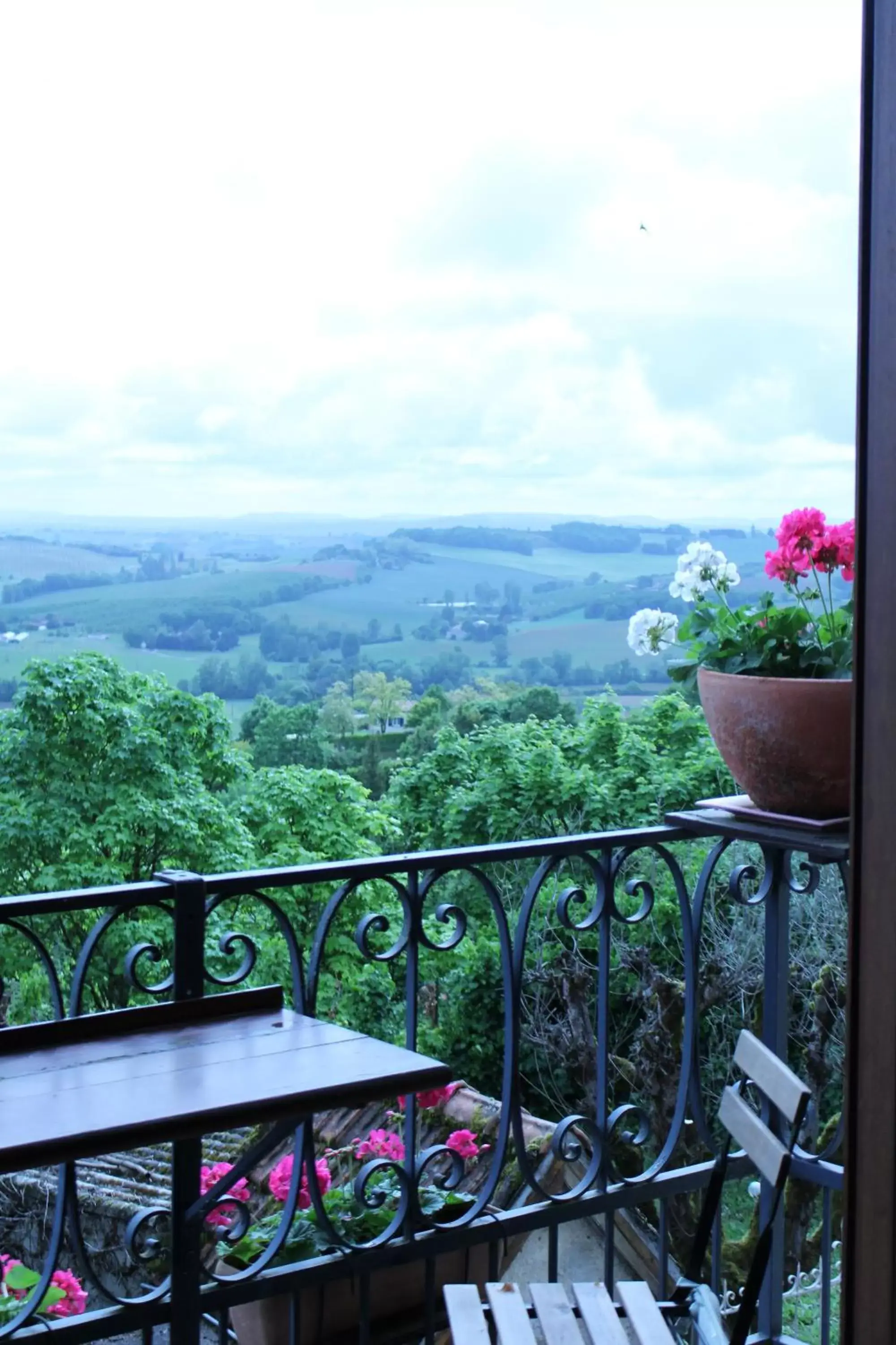 Balcony/Terrace in MaDamenFrance