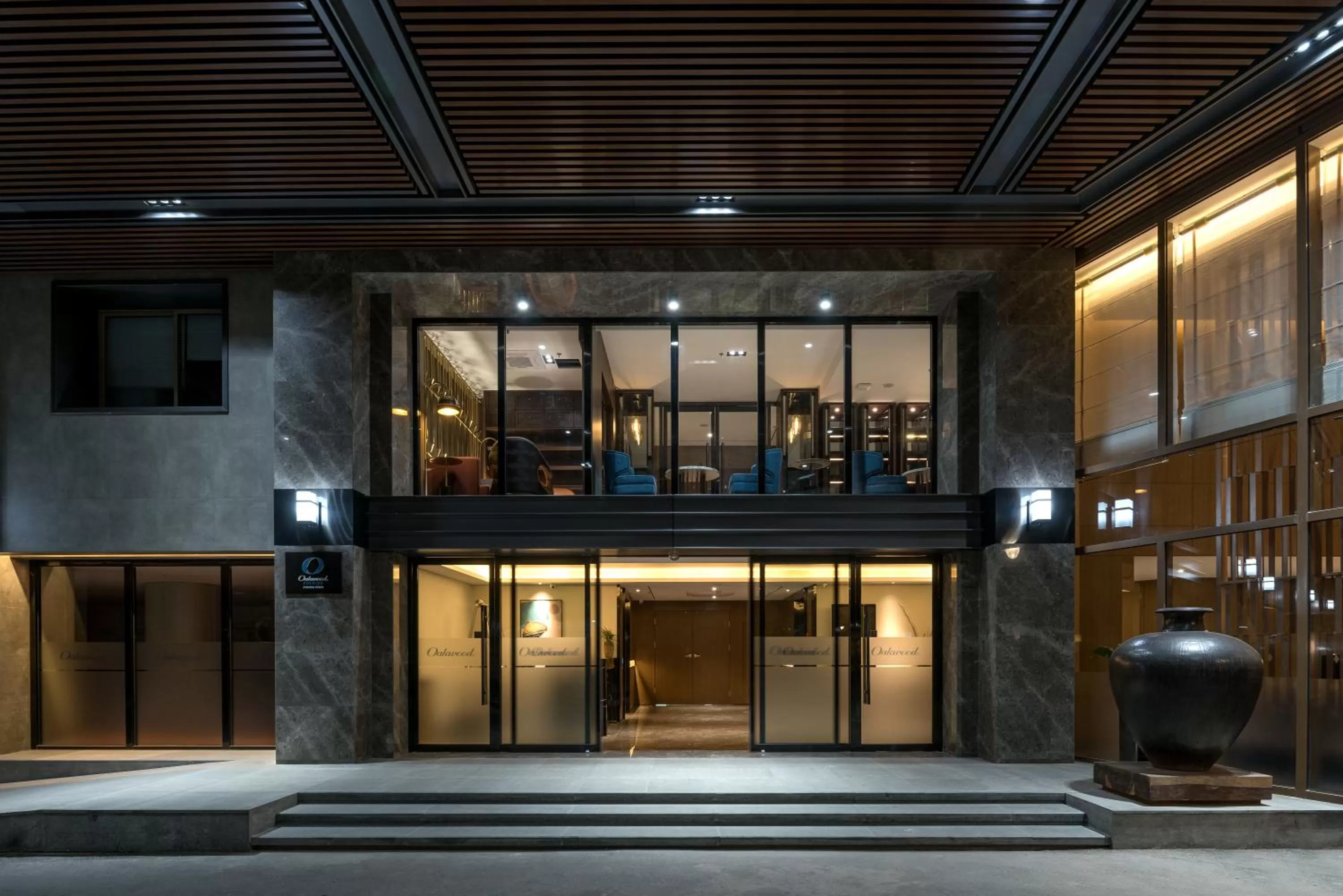 Facade/entrance in Oakwood Premier Phnom Penh