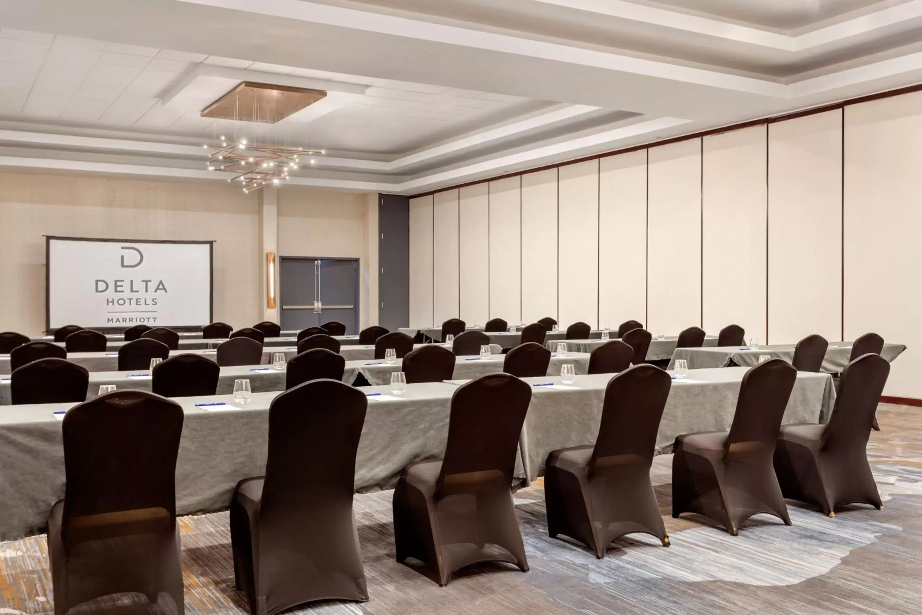 Meeting/conference room in Delta Hotels by Marriott Allentown Lehigh Valley