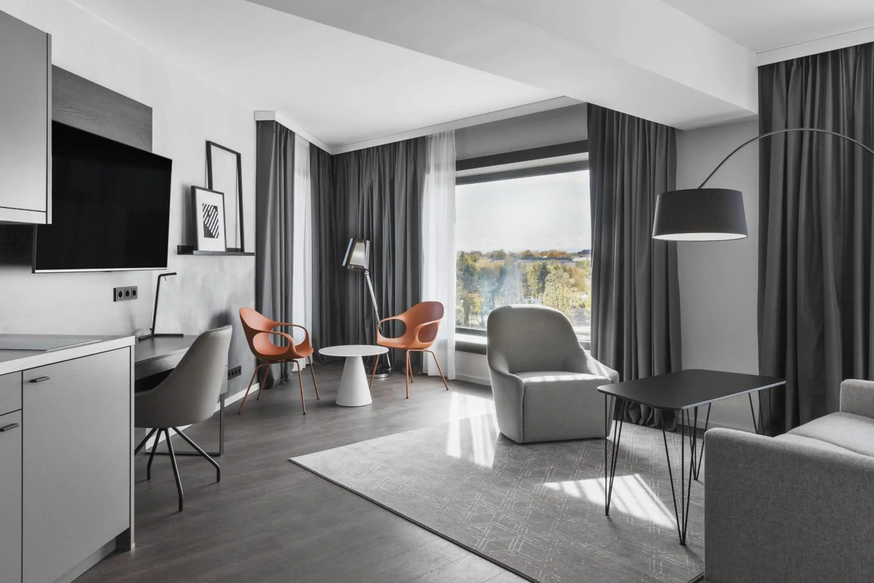 Bedroom, Seating Area in Residence Inn by Marriott Munich Ostbahnhof