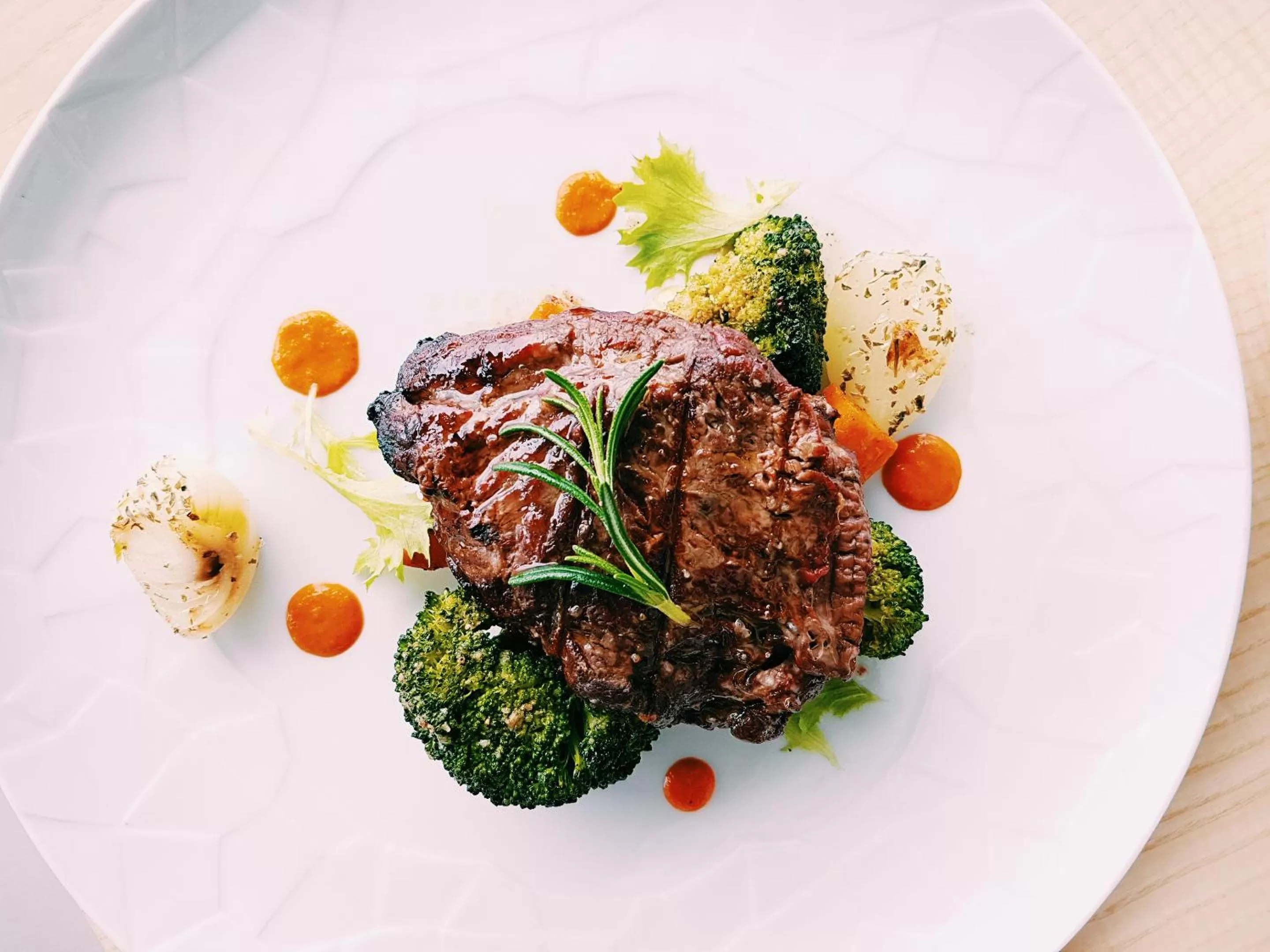 Restaurant/places to eat in Pedras do Mar Resort & Spa