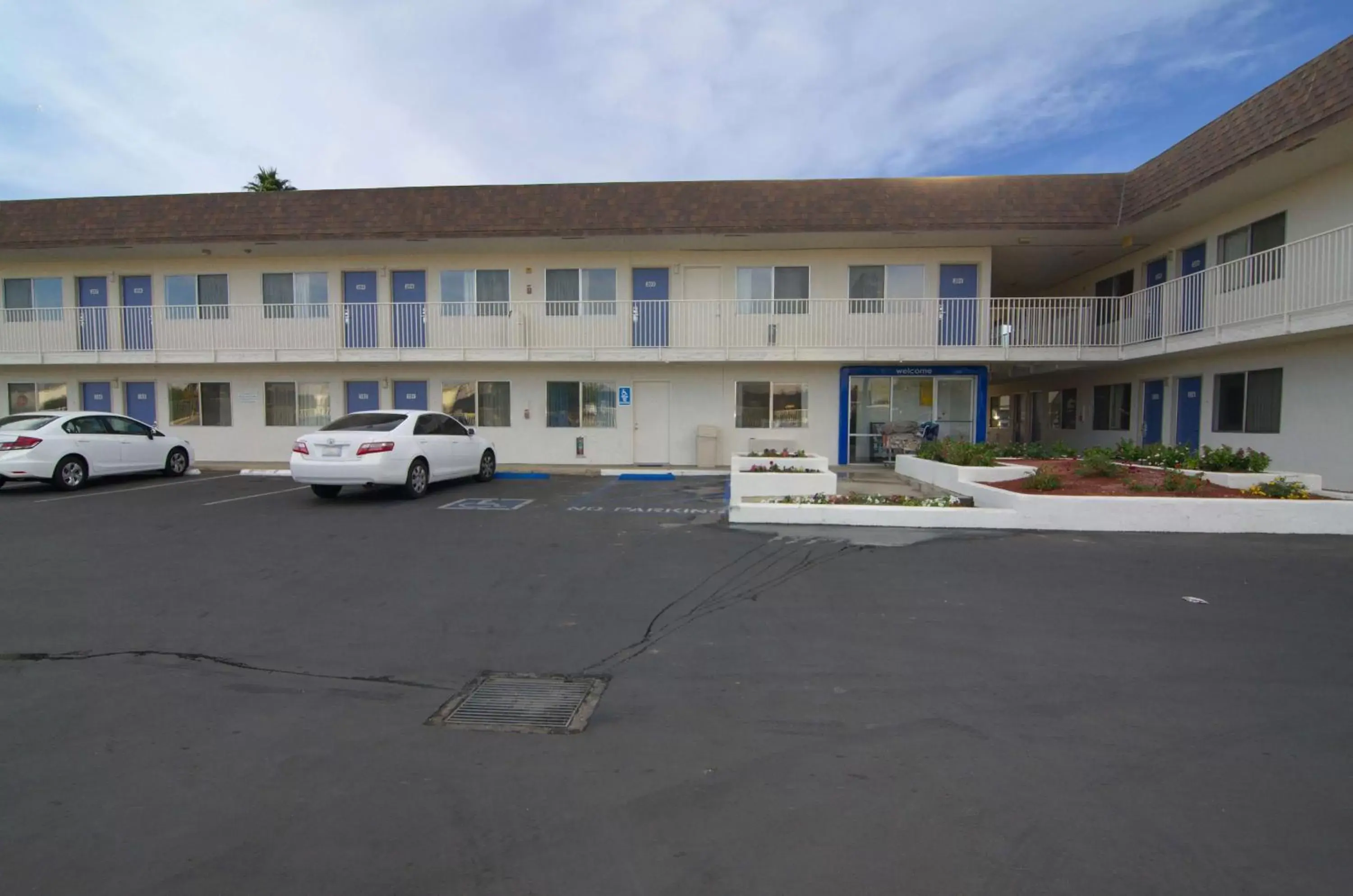 Property Building in Motel 6-Indio, CA - Palm Springs